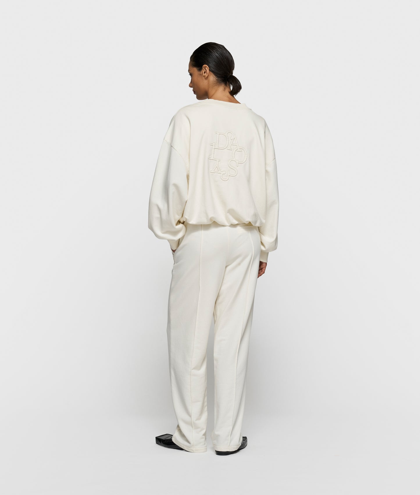 Pleated Sweater Curly 10 pearl | Bildmaterial bereitgestellt von SHOES.PLEASE.