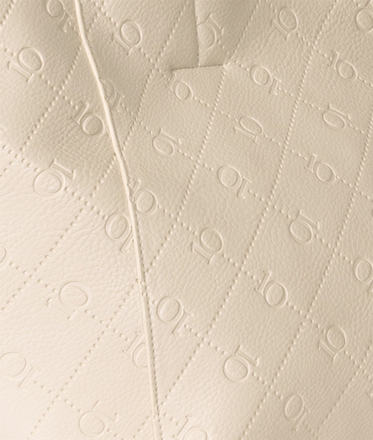Shopper Monogram pearl | Bildmaterial bereitgestellt von SHOES.PLEASE.