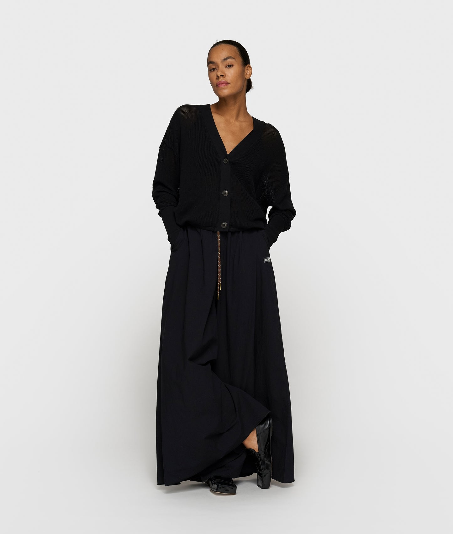 V-Neck Cardigan Mesh black | Bildmaterial bereitgestellt von SHOES.PLEASE.