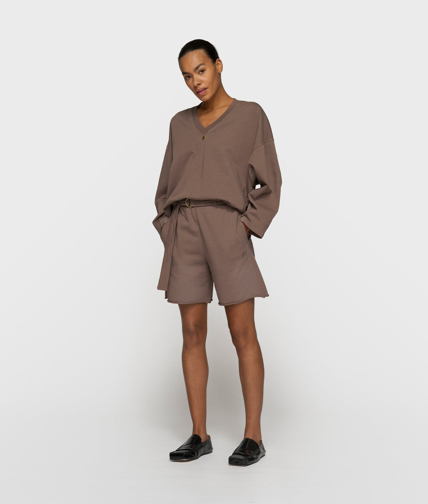 Belted Shorts Fleece moonrock | Bildmaterial bereitgestellt von SHOES.PLEASE.