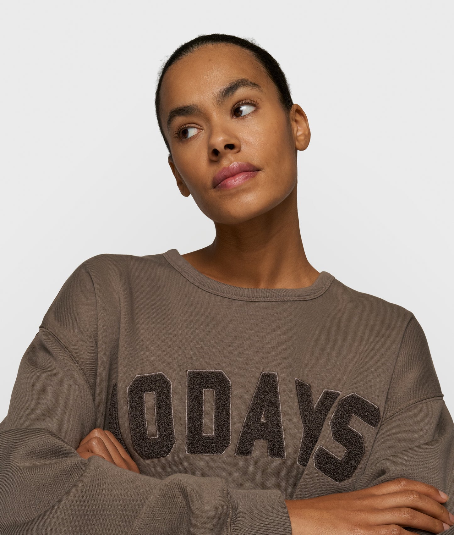 Statement Sweater moonrock | Bildmaterial bereitgestellt von SHOES.PLEASE.