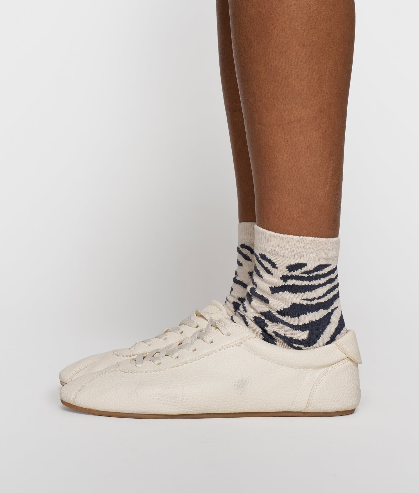 Socks Zebra soft white melee | Bildmaterial bereitgestellt von SHOES.PLEASE.