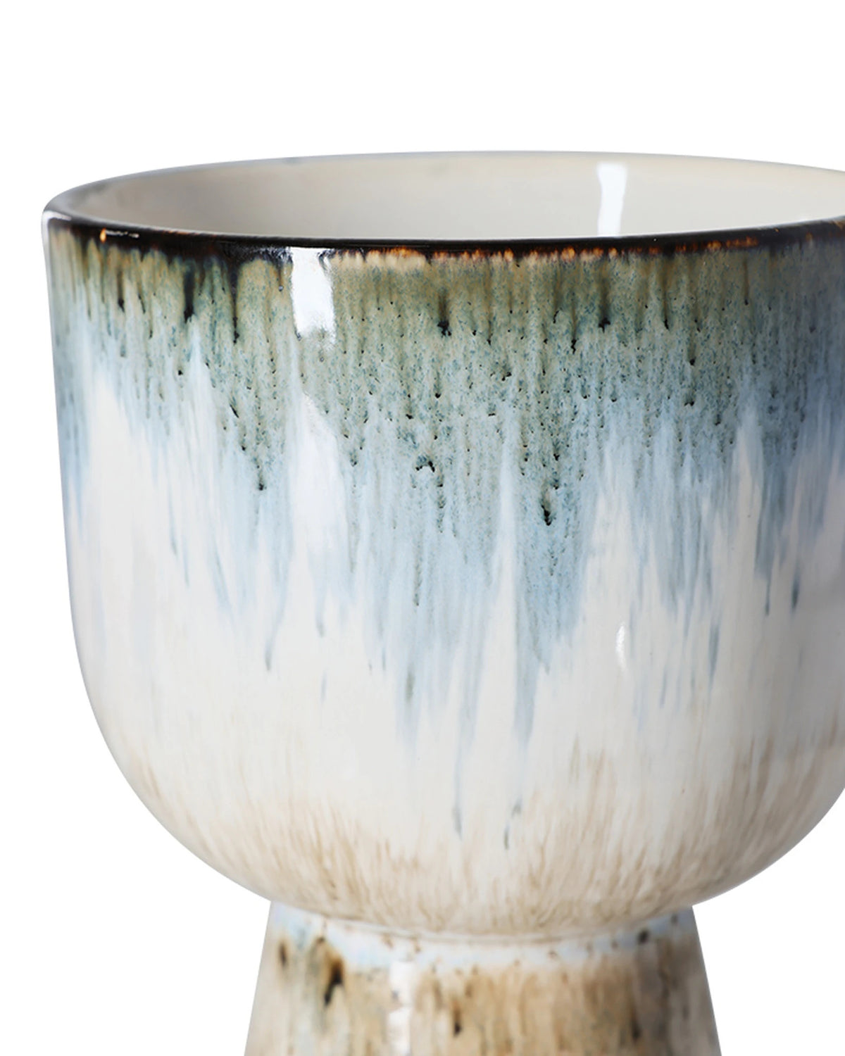 Retro flower pot glacier | Bildmaterial bereitgestellt von SHOES.PLEASE.