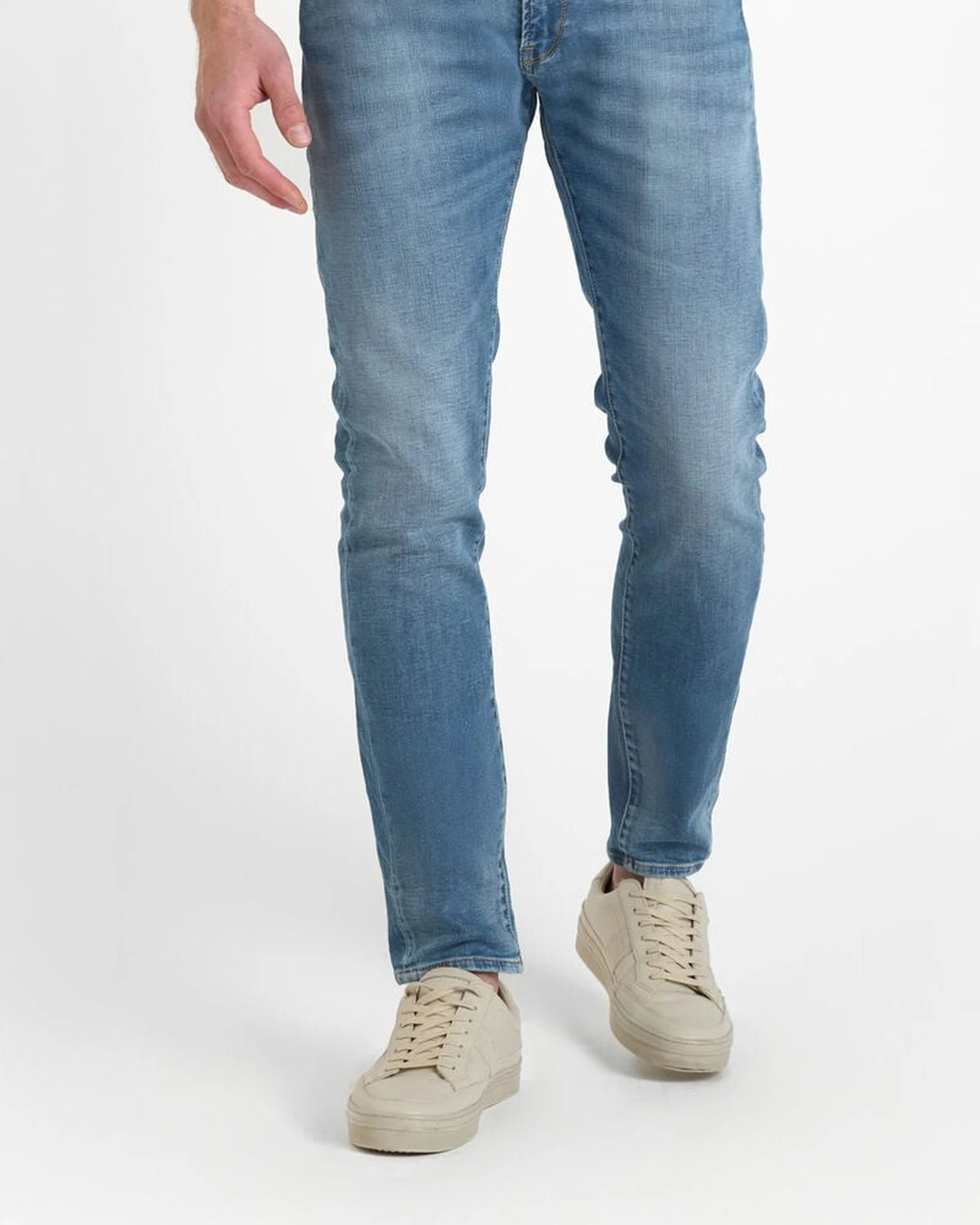 Homme JEAN JOGG A blue | Bildmaterial bereitgestellt von SHOES.PLEASE.