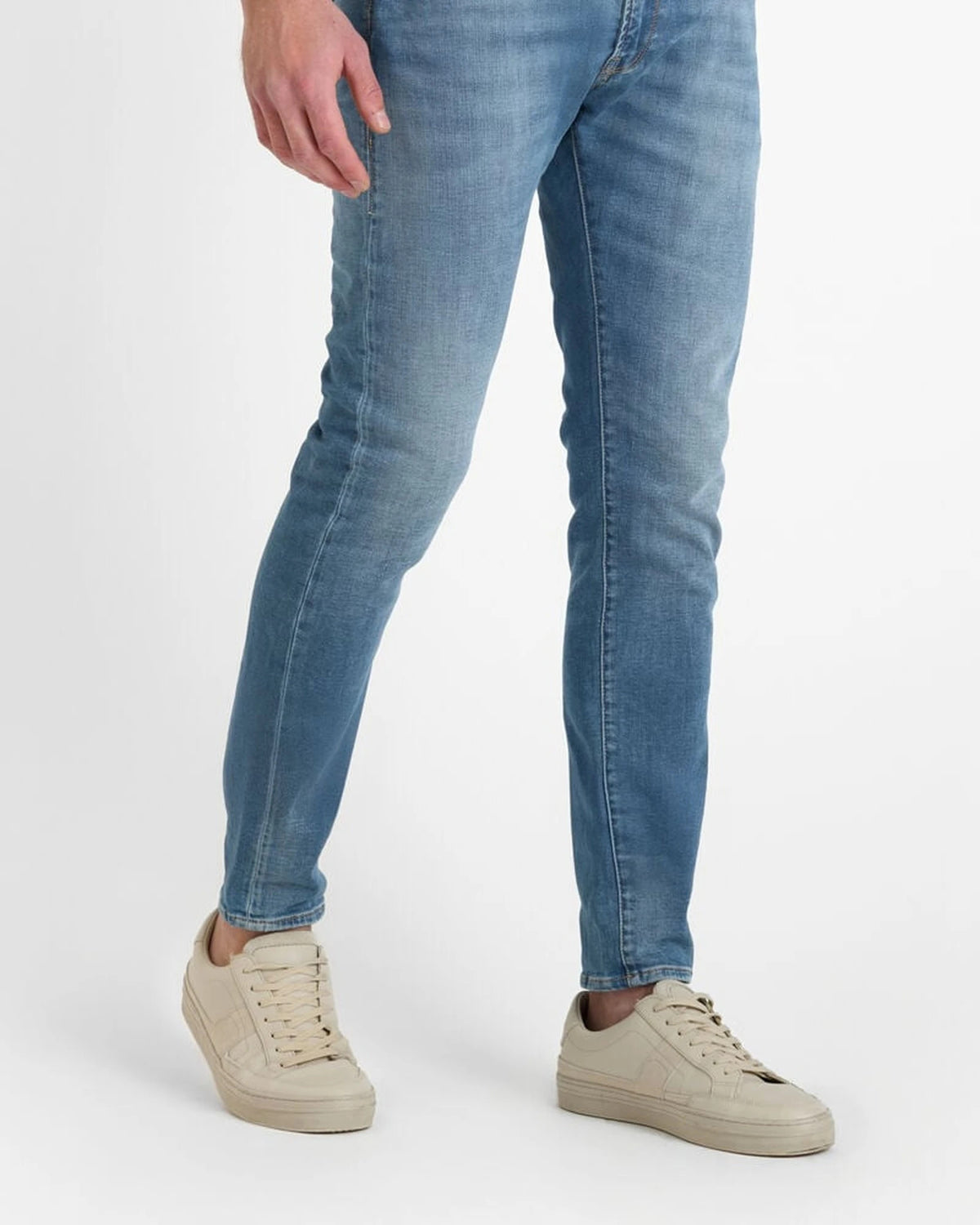 Homme JEAN JOGG A blue | Bildmaterial bereitgestellt von SHOES.PLEASE.