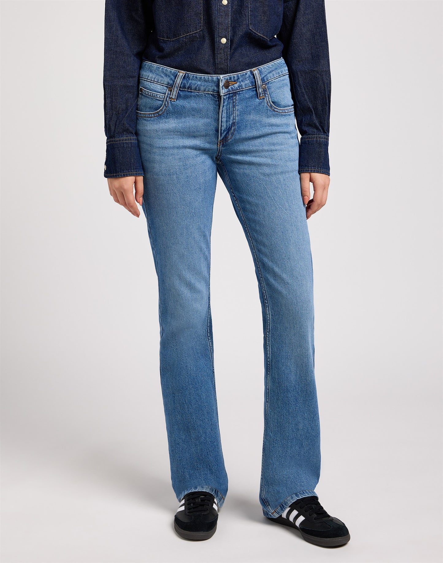 JESSICA HIT_OF_BLUE medium denim | Bildmaterial bereitgestellt von SHOES.PLEASE.