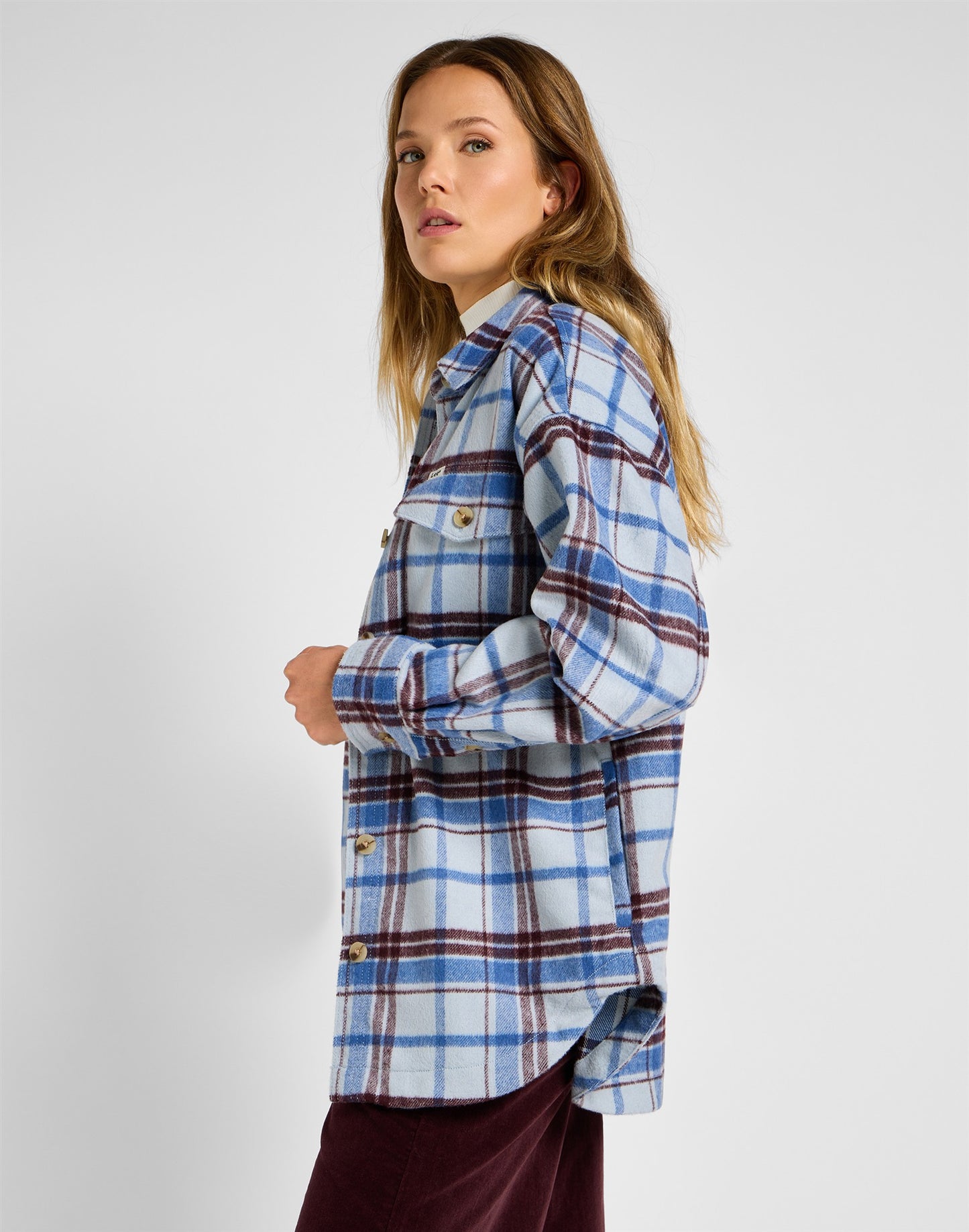 WORKING_WEST_OVERSHIRT EXPLODED_SHY | Bildmaterial bereitgestellt von SHOES.PLEASE.
