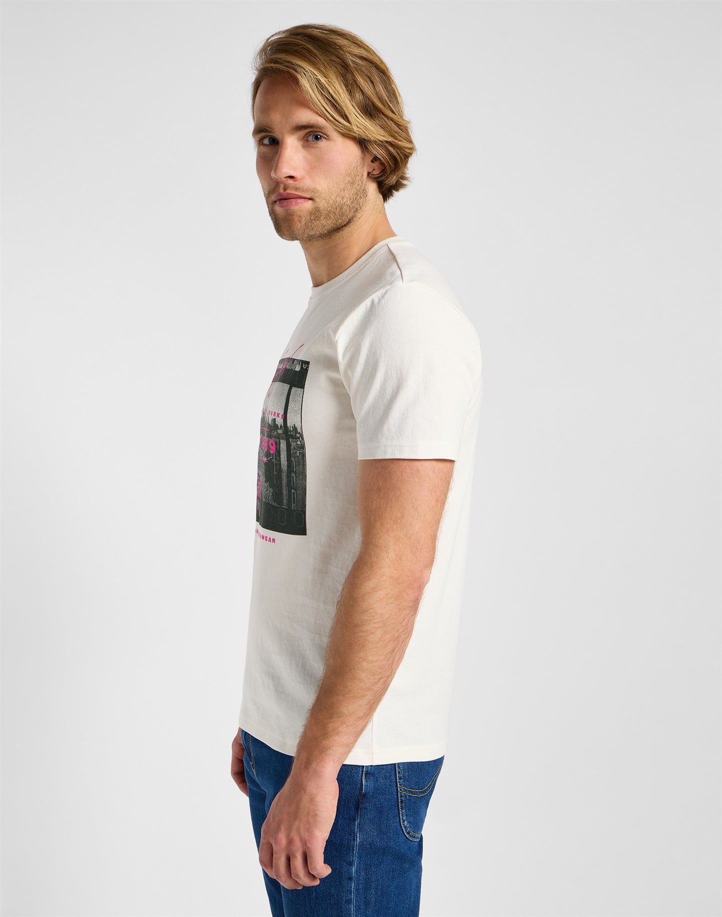 SS_UTILITY_ARTIST_TEE ECRU | Bildmaterial bereitgestellt von SHOES.PLEASE.