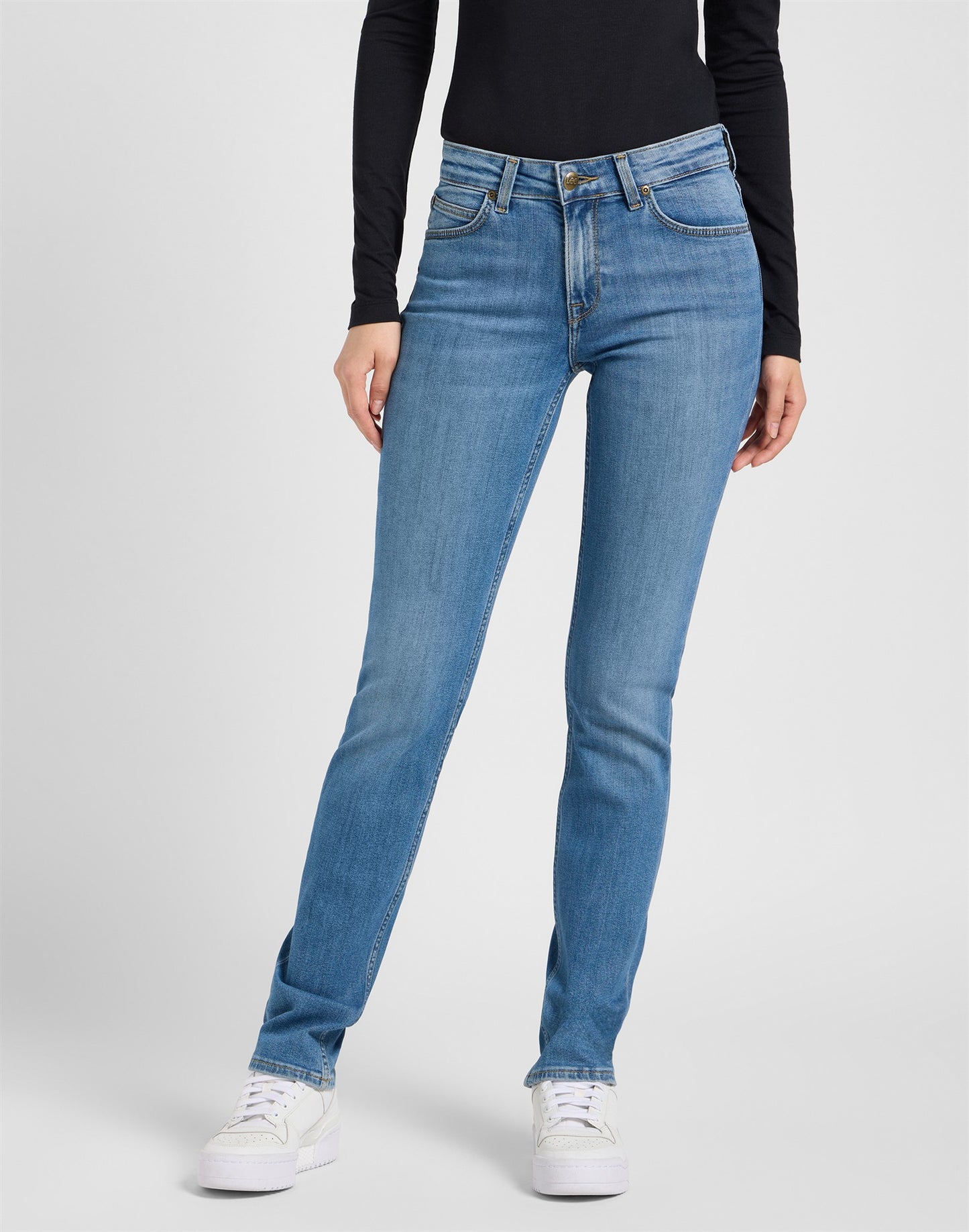 MARION cyber blue | Bildmaterial bereitgestellt von SHOES.PLEASE.