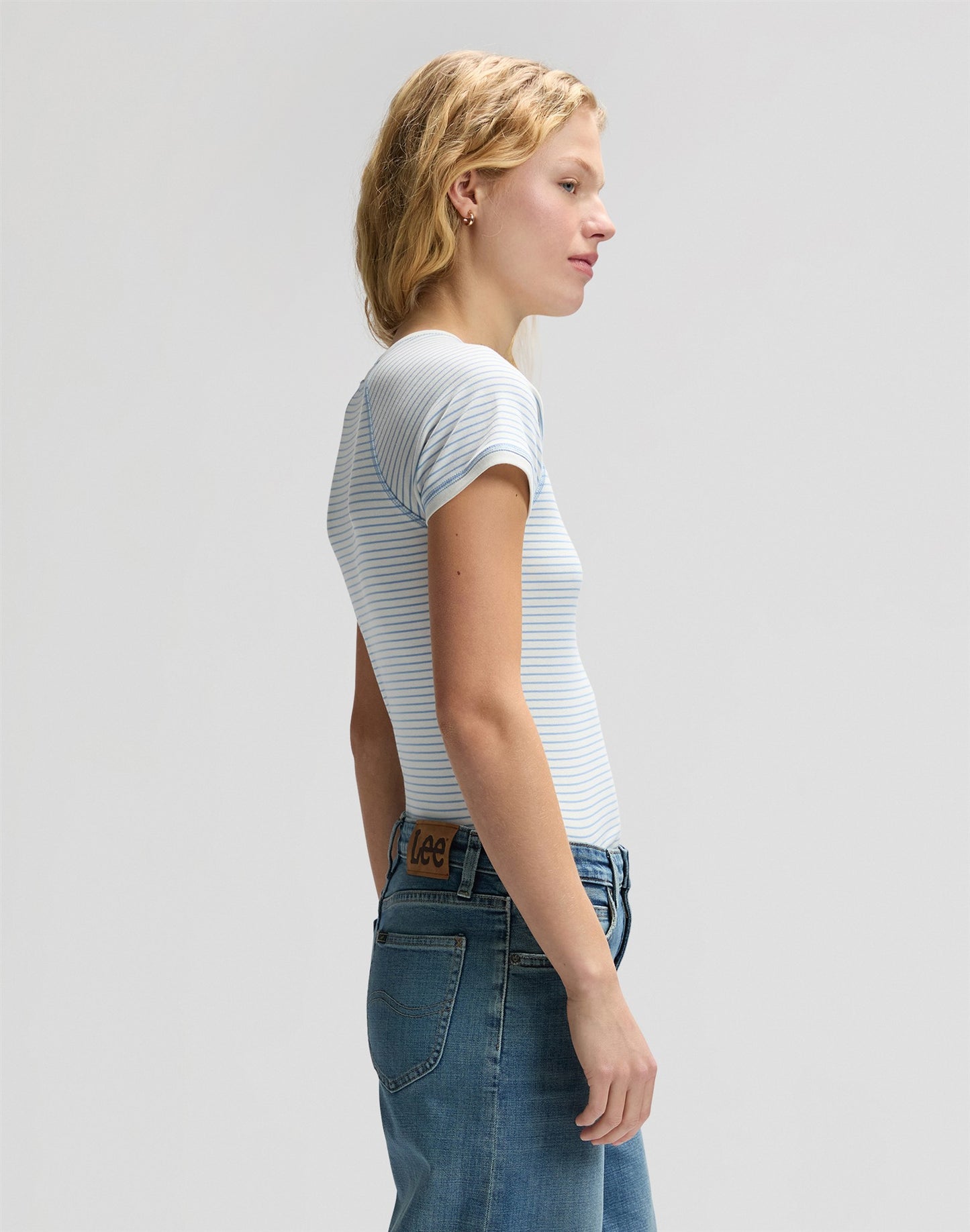 BABY TEE halogen stripe | Bildmaterial bereitgestellt von SHOES.PLEASE.