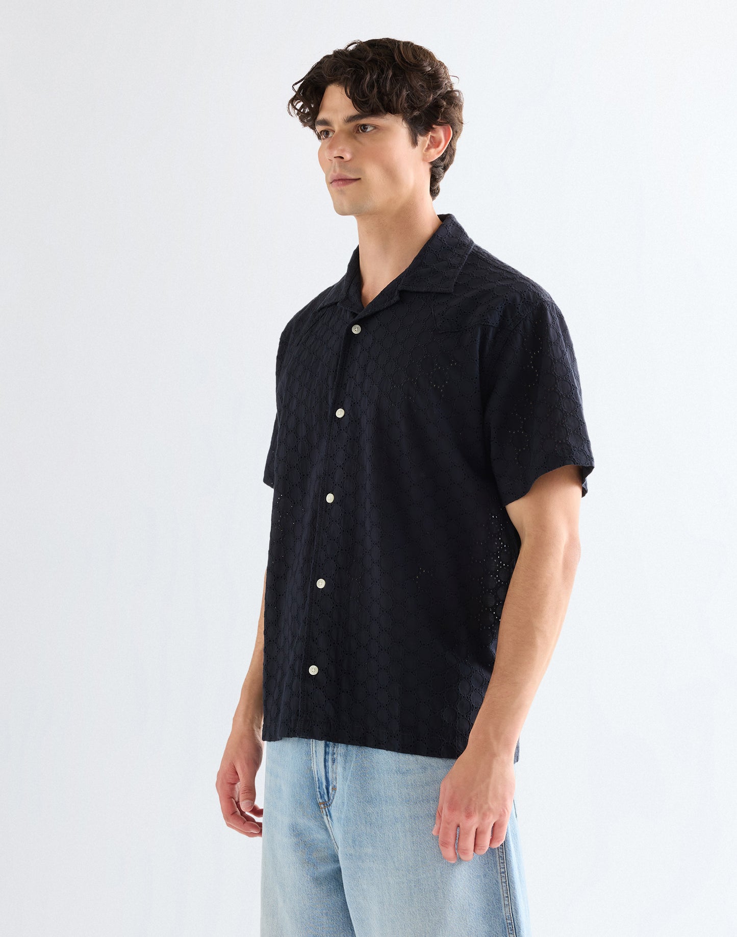 SS RESORT SHIRT dark navy | Bildmaterial bereitgestellt von SHOES.PLEASE.