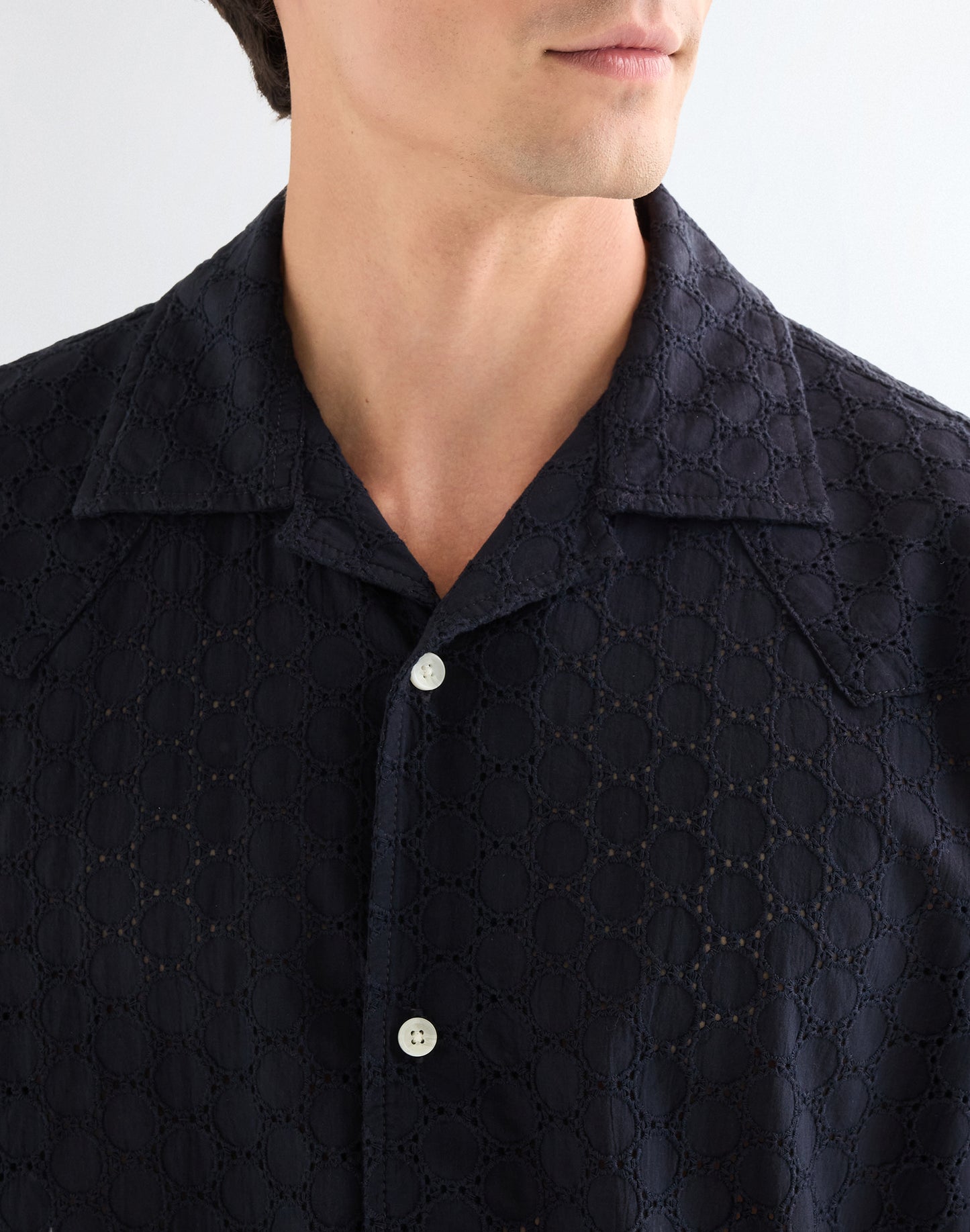 SS RESORT SHIRT dark navy | Bildmaterial bereitgestellt von SHOES.PLEASE.