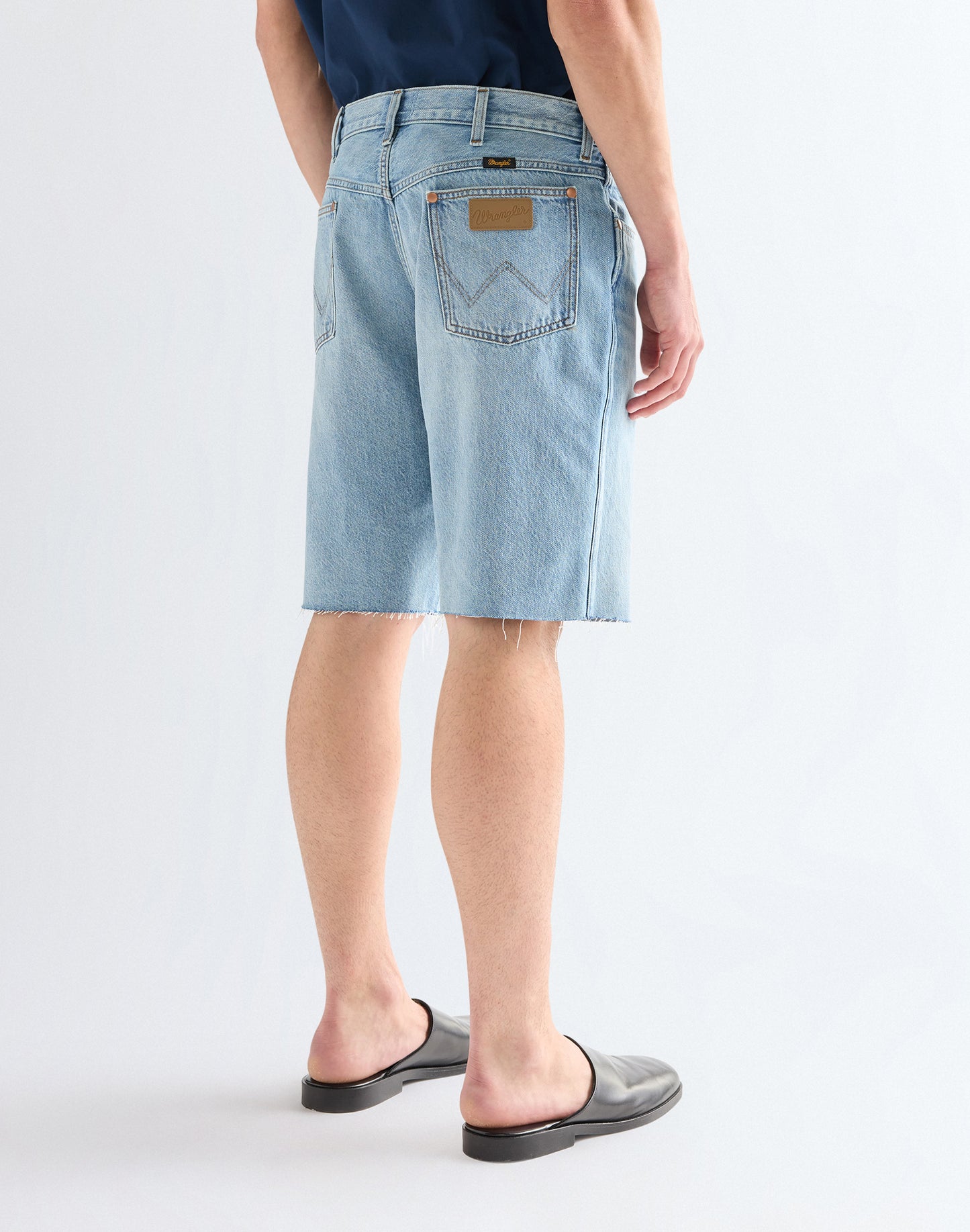 COWBOY SHORTS dawn | Bildmaterial bereitgestellt von SHOES.PLEASE.