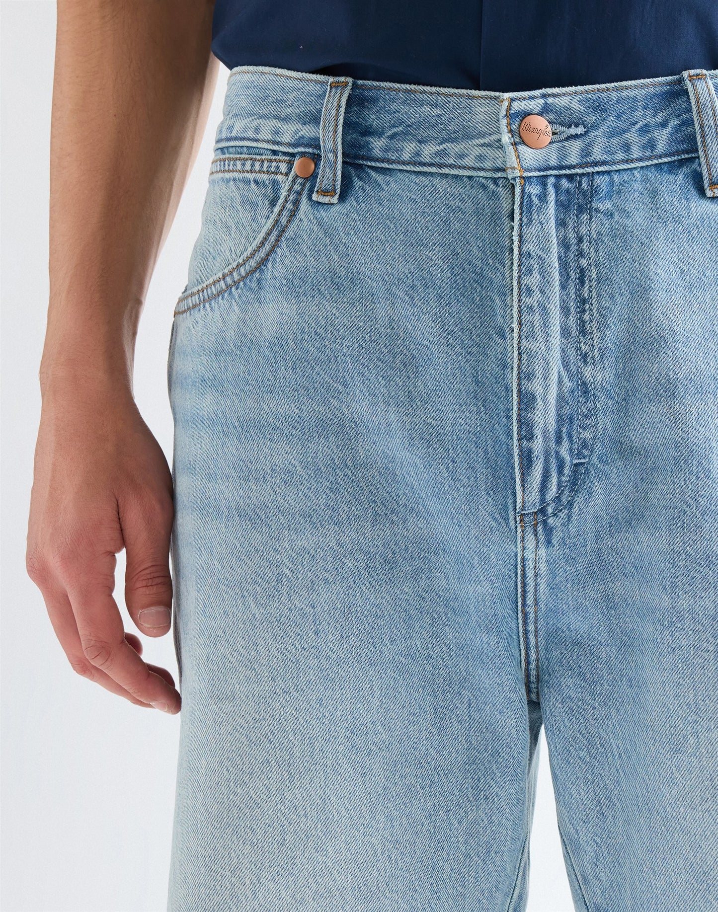 COWBOY SHORTS dawn | Bildmaterial bereitgestellt von SHOES.PLEASE.