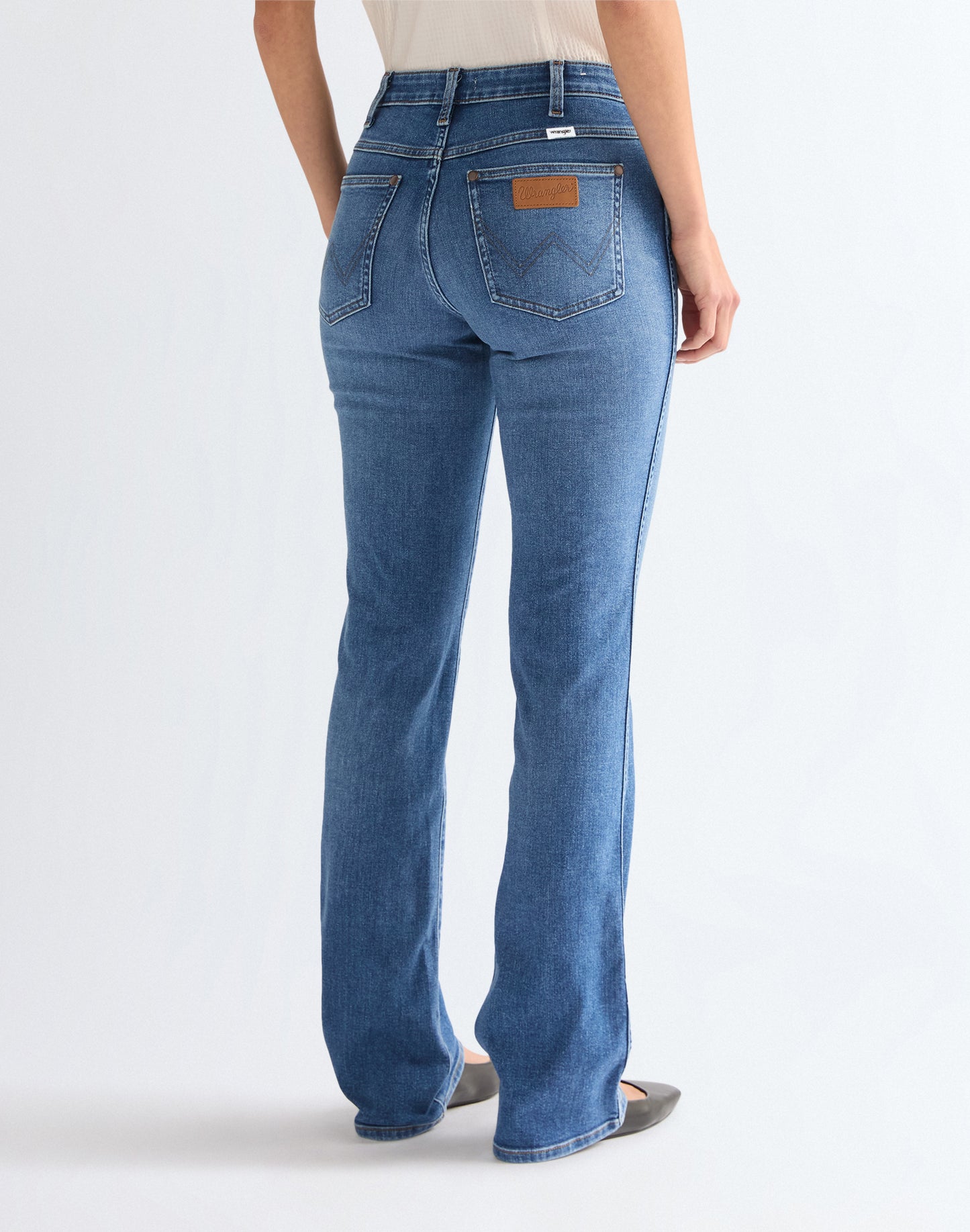 BOOTCUT raven | Bildmaterial bereitgestellt von SHOES.PLEASE.