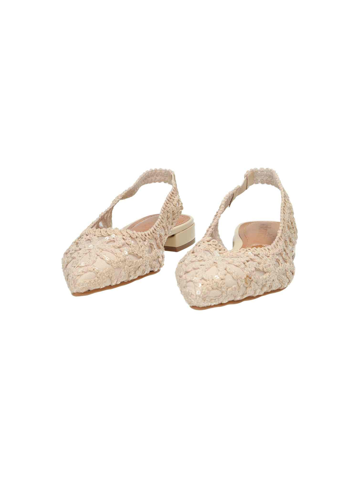 372053 Crochet cream | Bildmaterial bereitgestellt von SHOES.PLEASE.