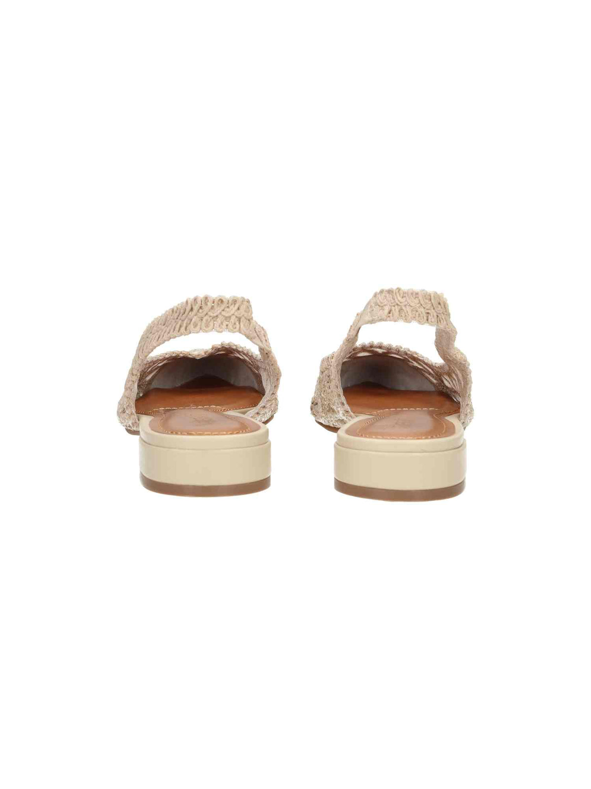 372053 Crochet cream | Bildmaterial bereitgestellt von SHOES.PLEASE.