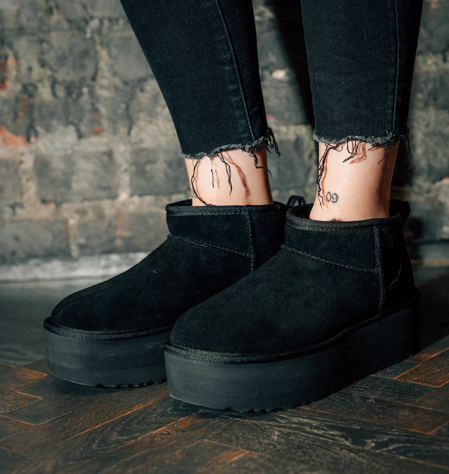 W Classic Ultra Mini Platform black | Bildmaterial bereitgestellt von SHOES.PLEASE.