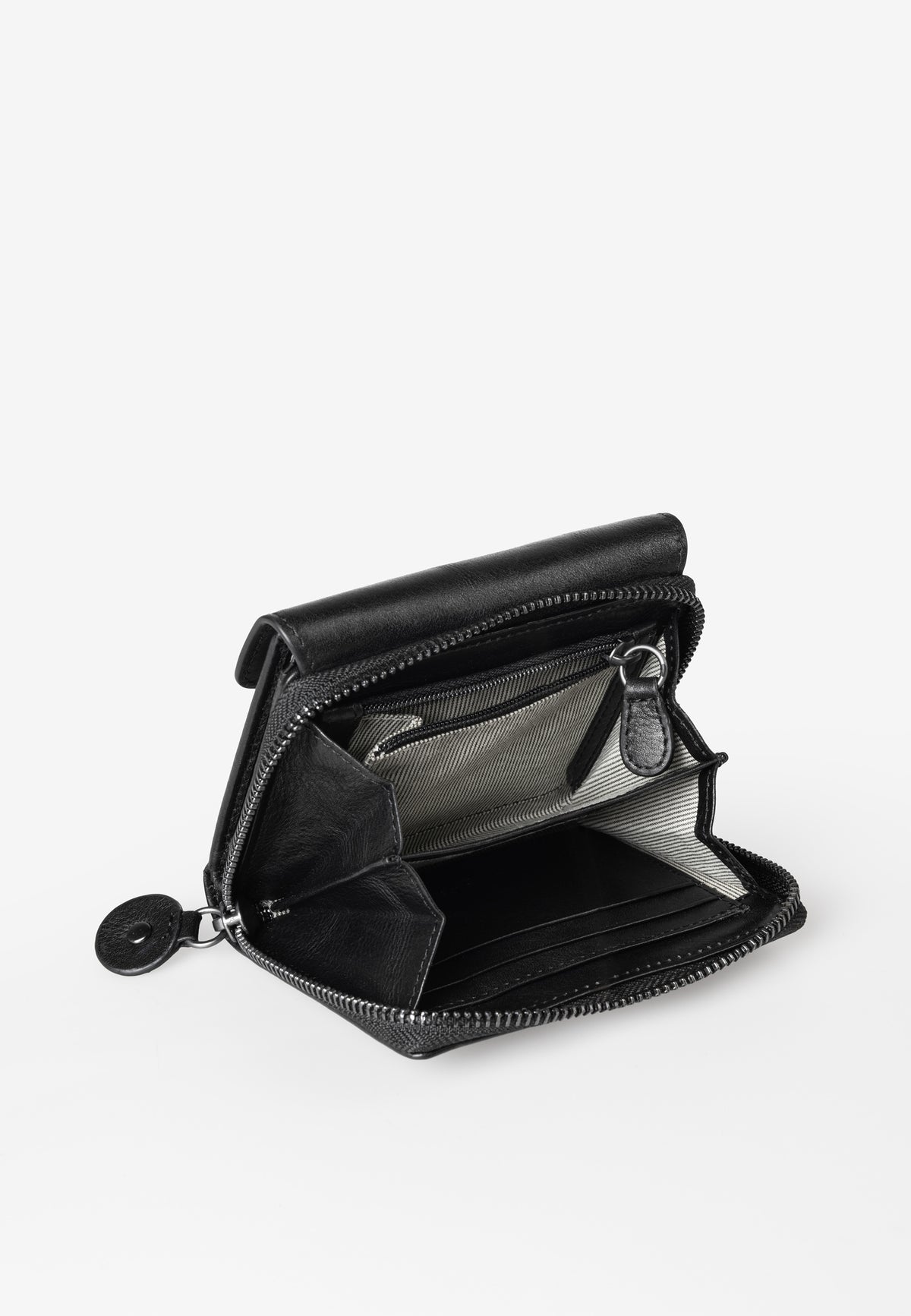 Lesley RV-Börse Grandma's Luxury Club black smoke | Bildmaterial bereitgestellt von SHOES.PLEASE.