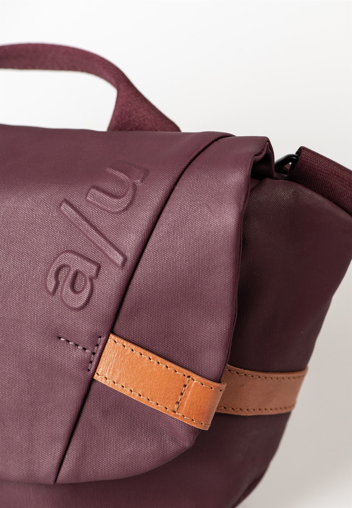 Kazo Japan cherry laquer | Bildmaterial bereitgestellt von SHOES.PLEASE.