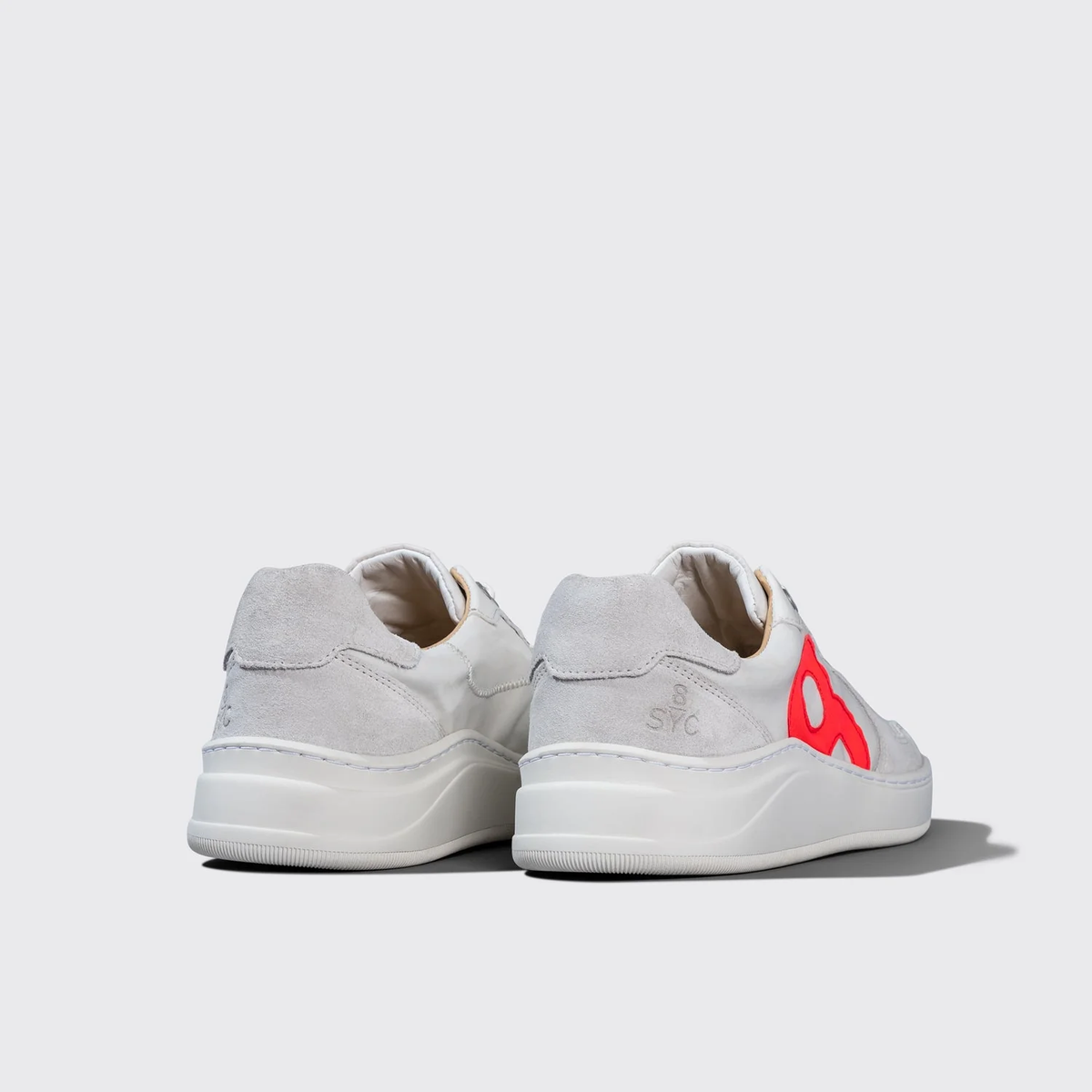 Galapagos Island beacon | Bildmaterial bereitgestellt von SHOES.PLEASE.