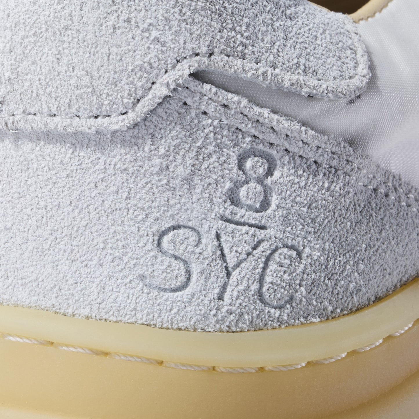 Galapagos Island gum beacon | Bildmaterial bereitgestellt von SHOES.PLEASE.
