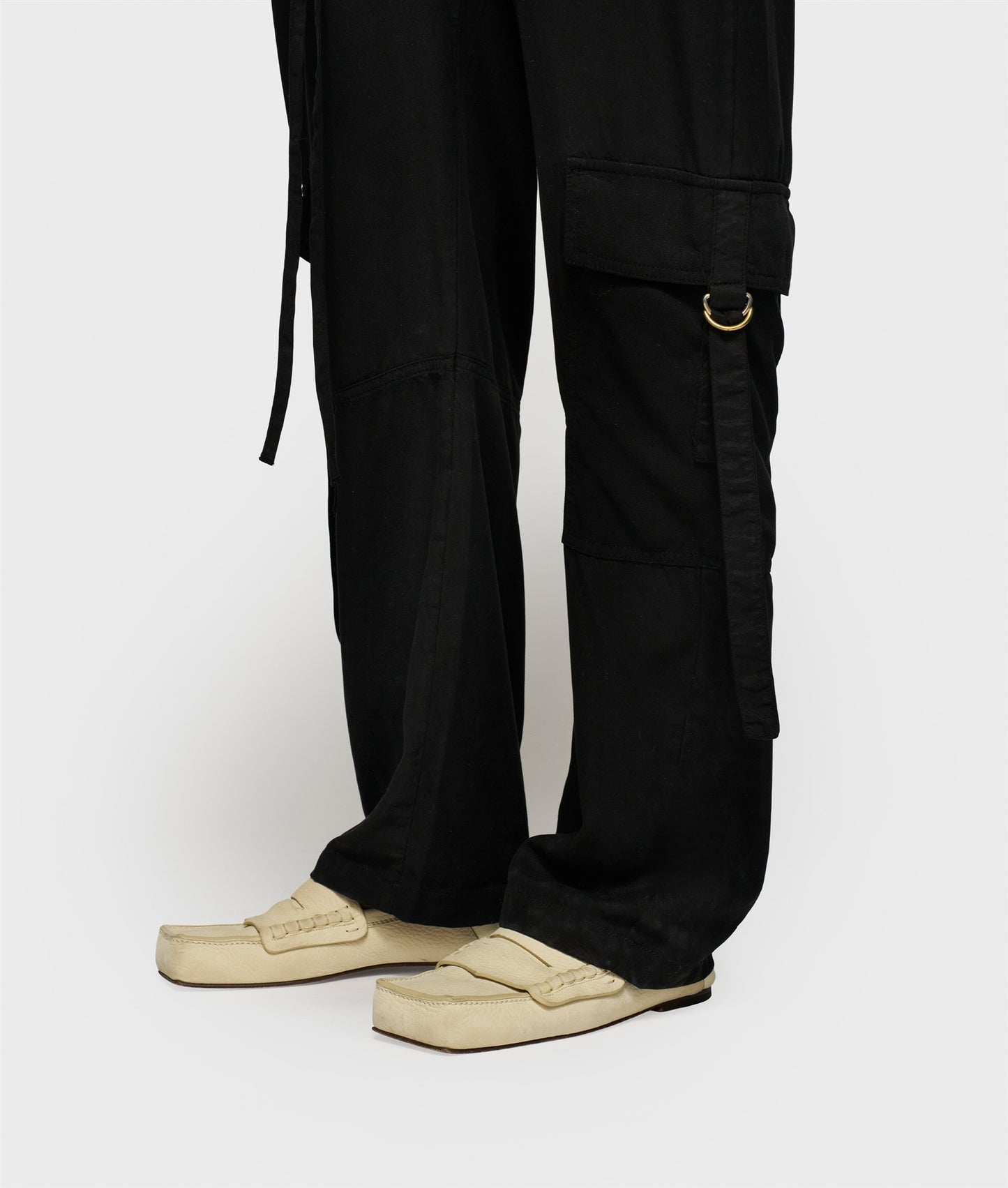 Comfort Jumpsuit Tencel black | Bildmaterial bereitgestellt von SHOES.PLEASE.