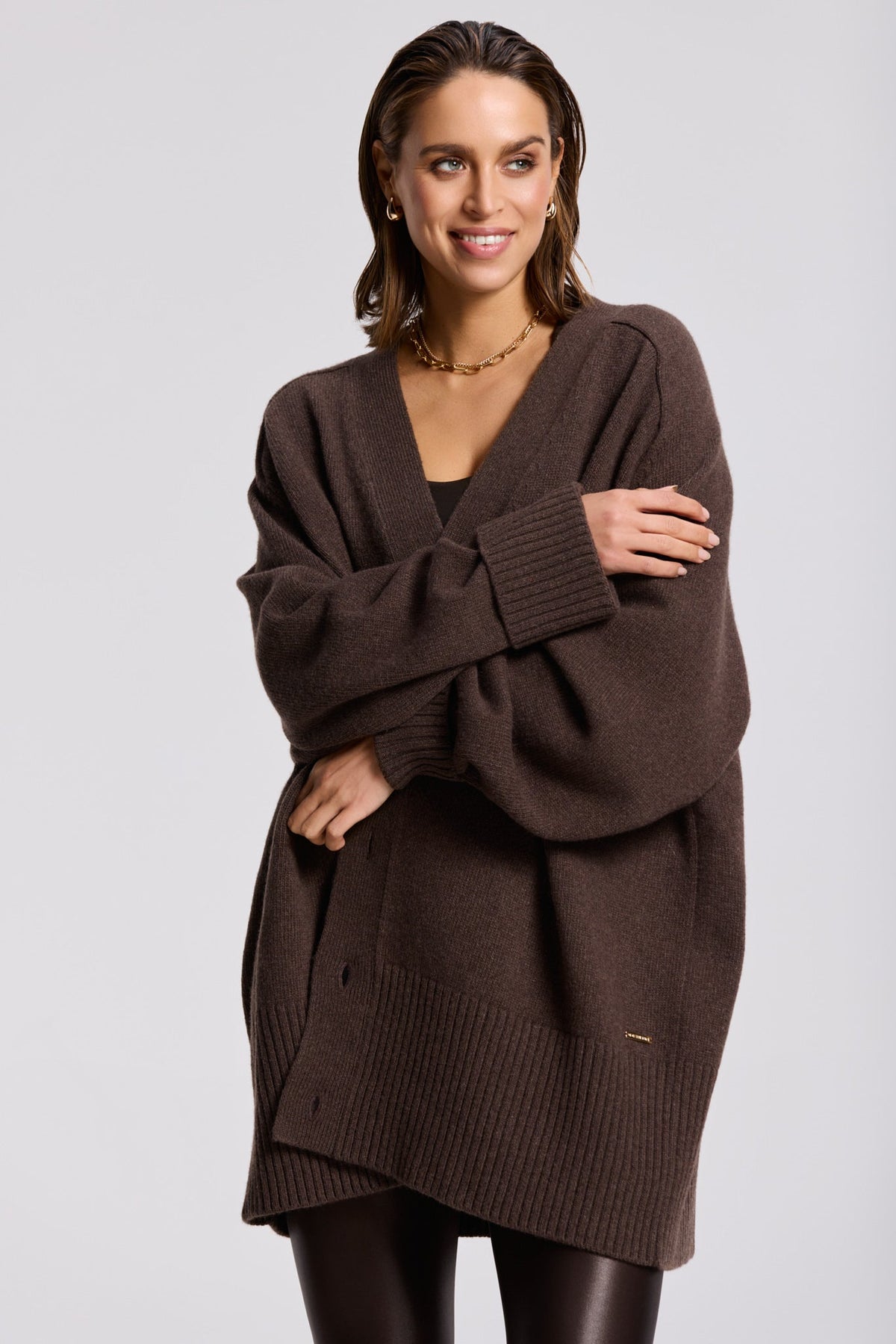 Florence Boyfriend Cardigan cacao melange | Bildmaterial bereitgestellt von SHOES.PLEASE.
