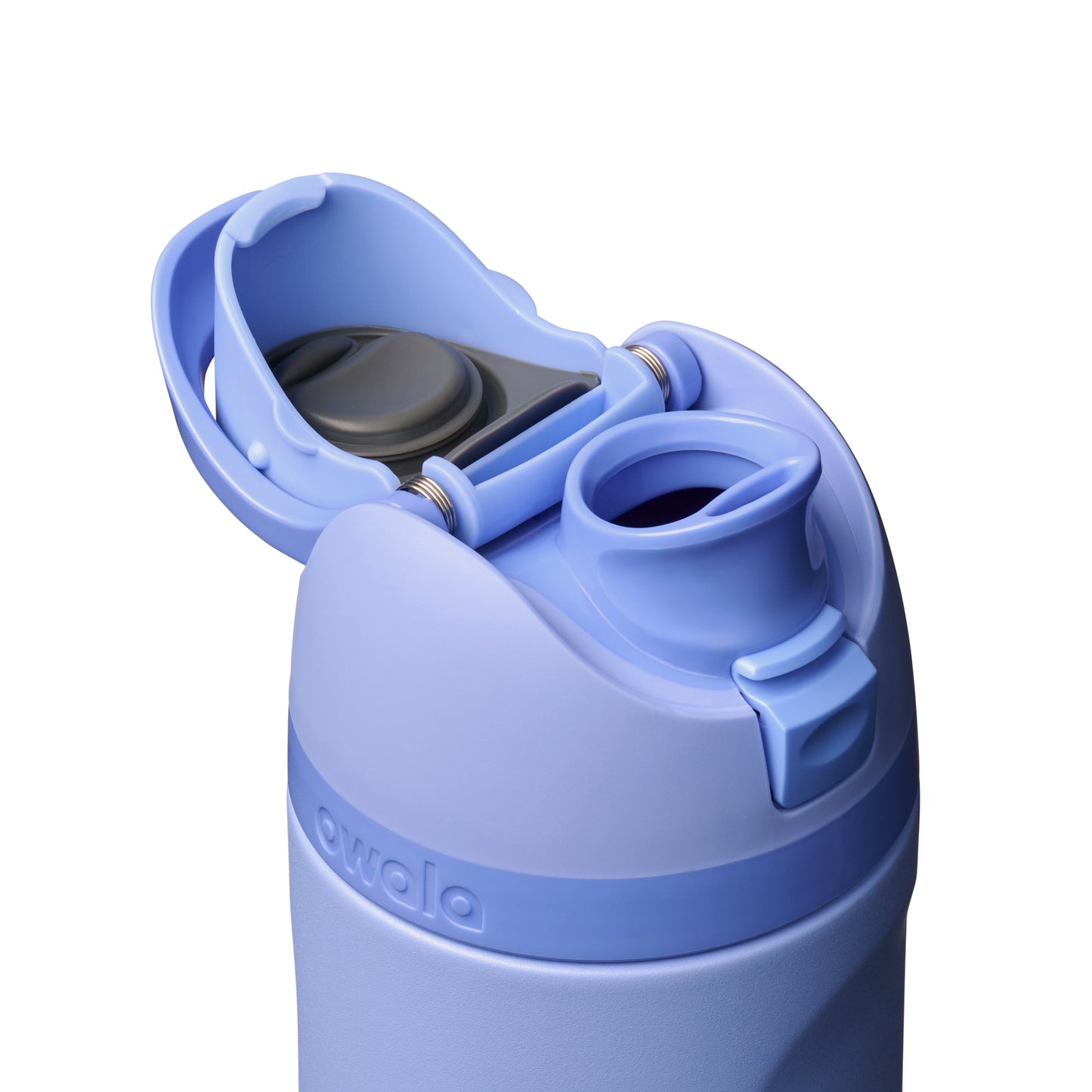 Owala FreeSip Trinkflasche 710 ml in Out of the Blue – geöffneter FreeSip-Verschluss mit Trinköffnung und Strohhalm | Bildmaterial bereitgestellt von SHOES.PLEASE.