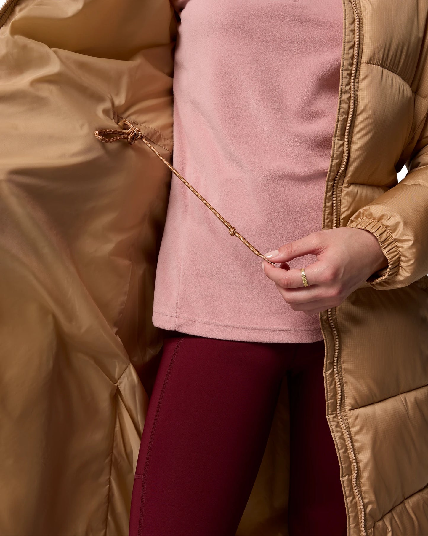 WL9487 Puffect II Long Jacket canoe | Bildmaterial bereitgestellt von SHOES.PLEASE.