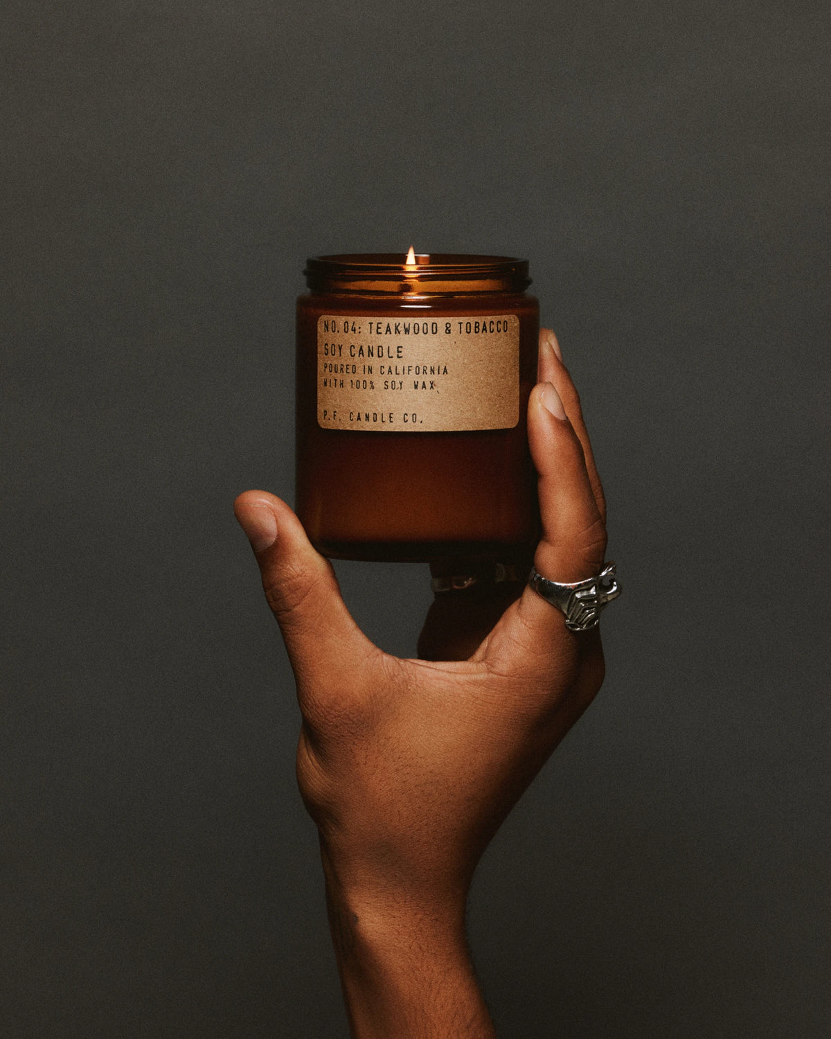 NO. 04 Teakwood and Tobacco standard | Bildmaterial bereitgestellt von SHOES.PLEASE.