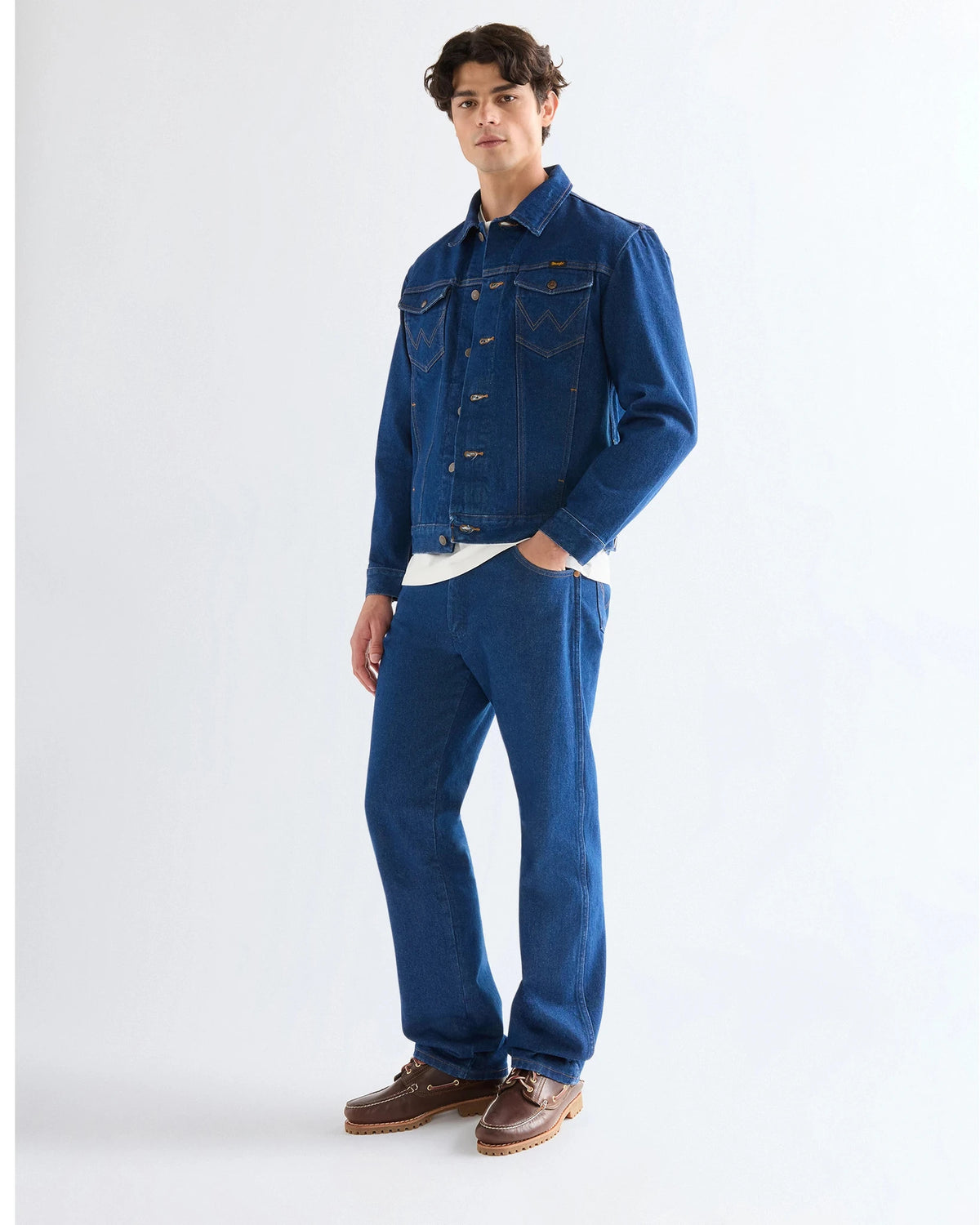 COWBOY CUT JACKET prewashed indigo | Bildmaterial bereitgestellt von SHOES.PLEASE.