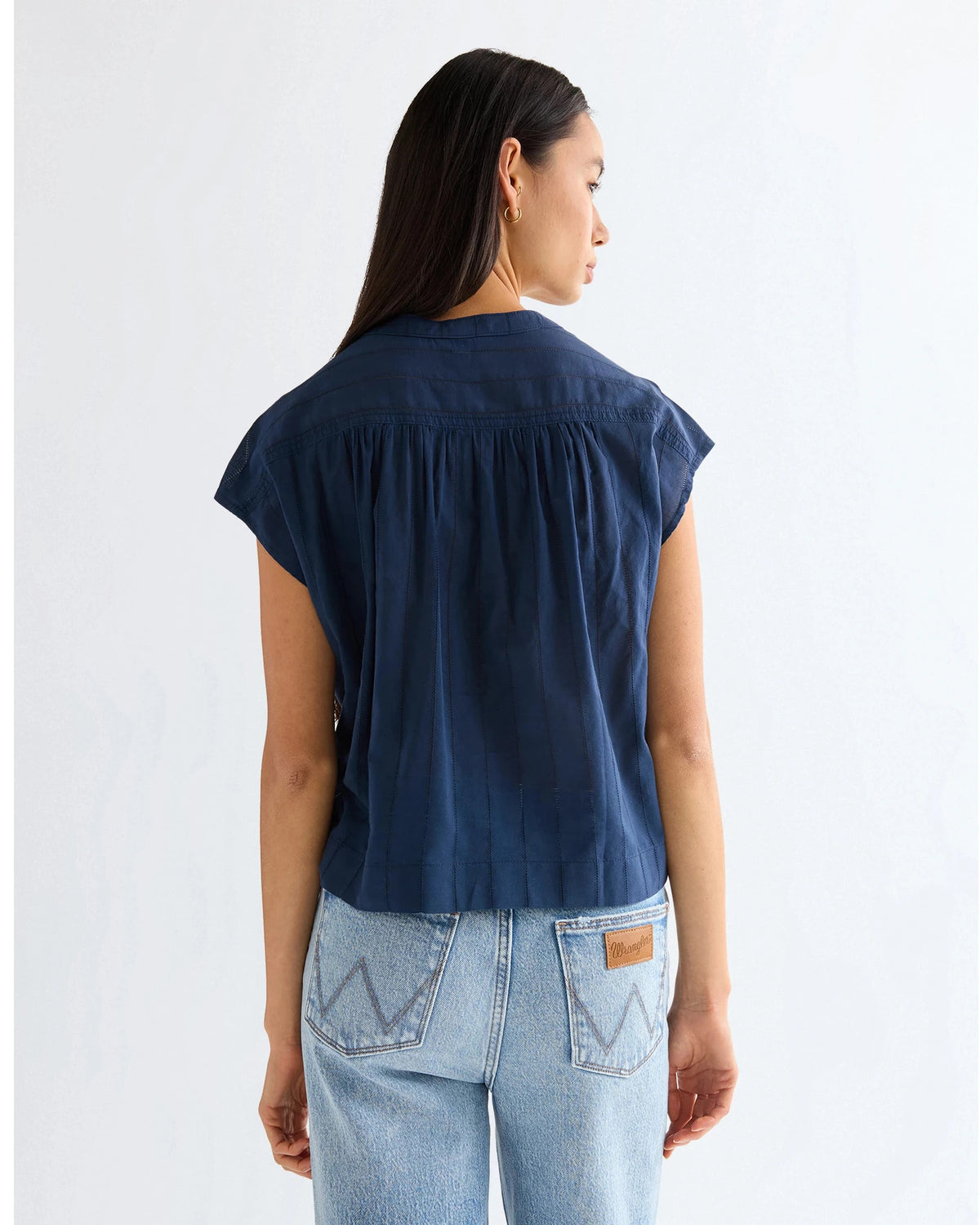 DROP SHOULDER SHIRT navy | Bildmaterial bereitgestellt von SHOES.PLEASE.