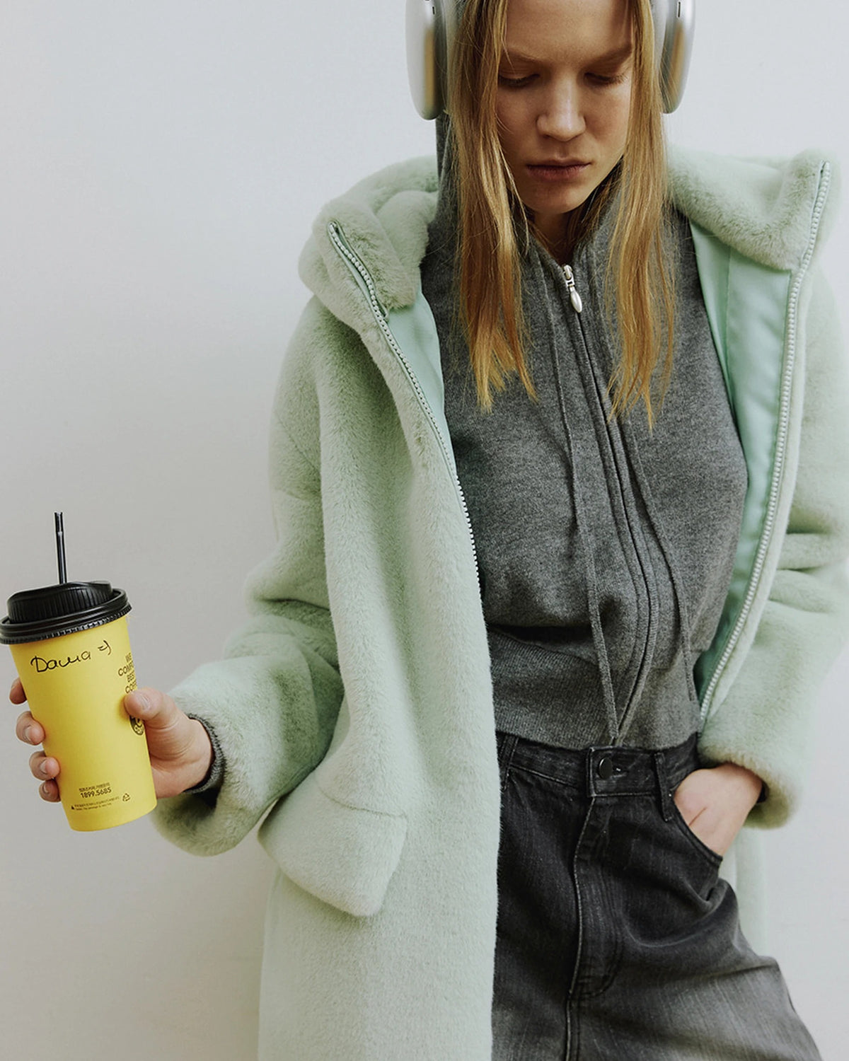 Comely L Hoody Zipup Coat lightmintgreen | Bildmaterial bereitgestellt von SHOES.PLEASE.