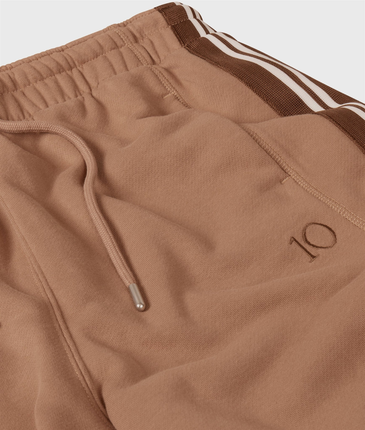 Western Jogger Tape fudge | Bildmaterial bereitgestellt von SHOES.PLEASE.