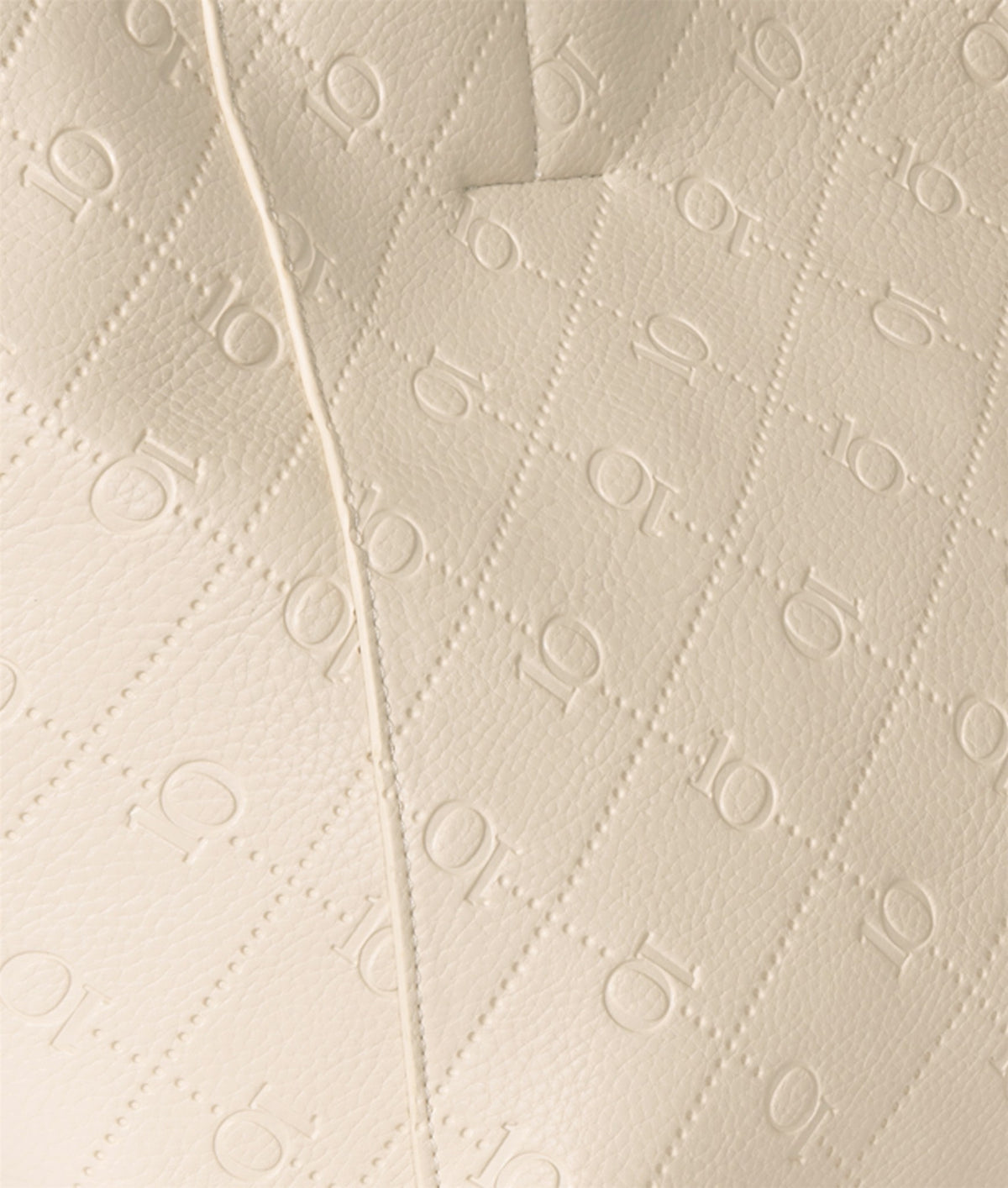 Shopper Monogram pearl | Bildmaterial bereitgestellt von SHOES.PLEASE.
