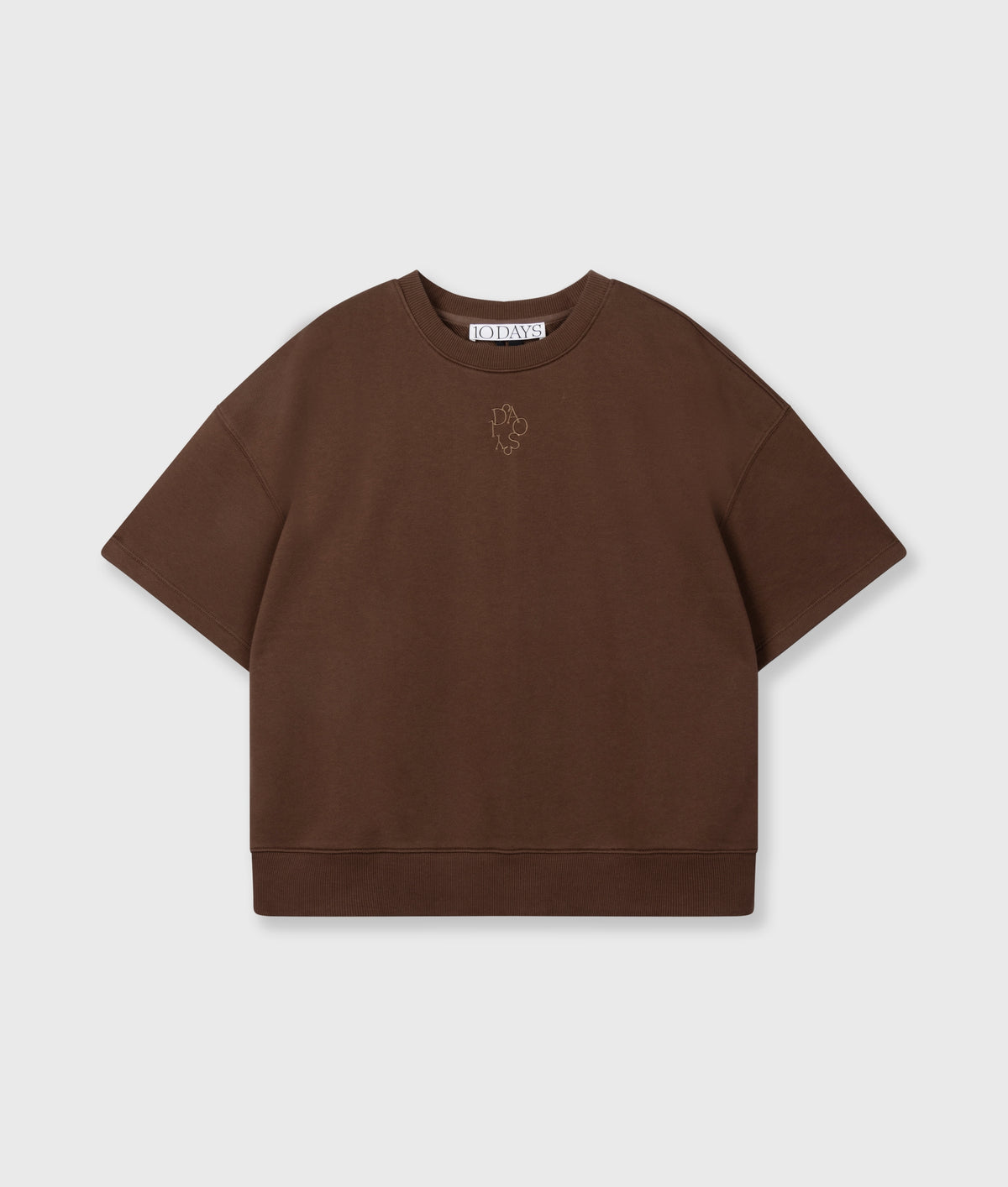 Short Sleeve Sweater dark truffle | Bildmaterial bereitgestellt von SHOES.PLEASE.