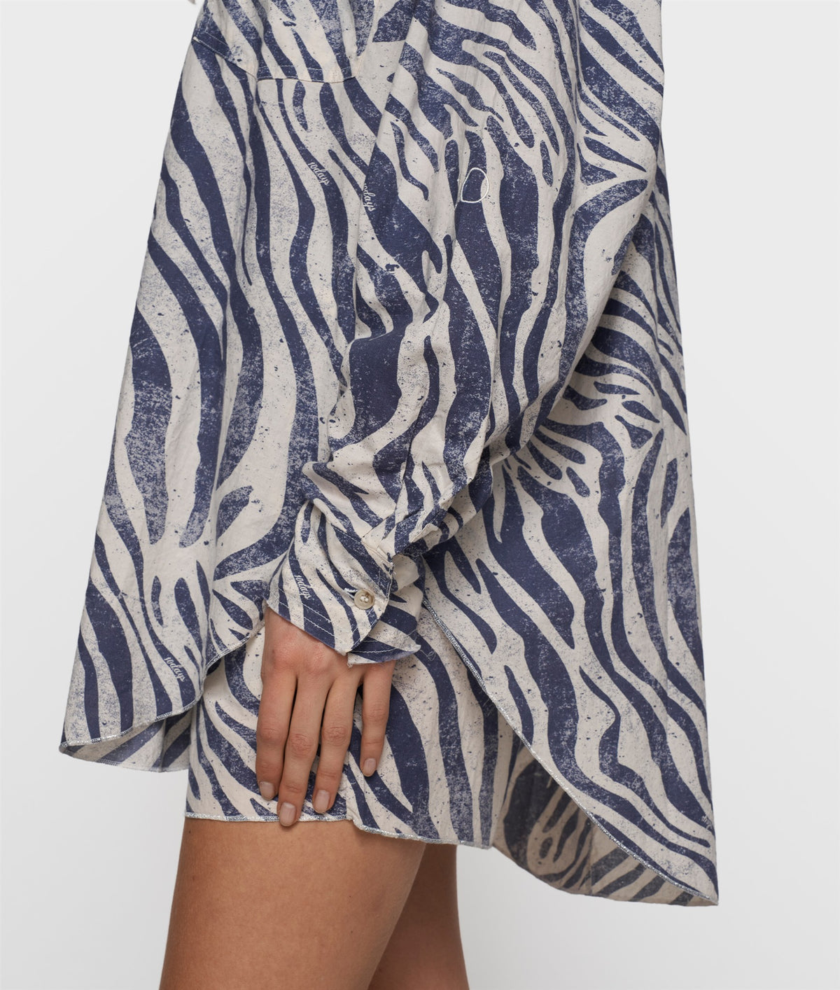Blouse Zebra Voile light vanilla | Bildmaterial bereitgestellt von SHOES.PLEASE.