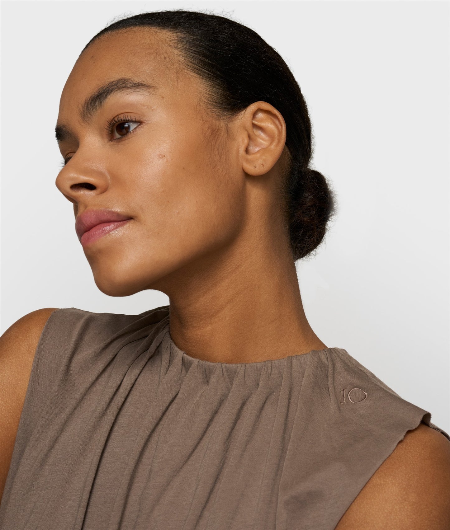 Pleated Top Jersey moonrock | Bildmaterial bereitgestellt von SHOES.PLEASE.