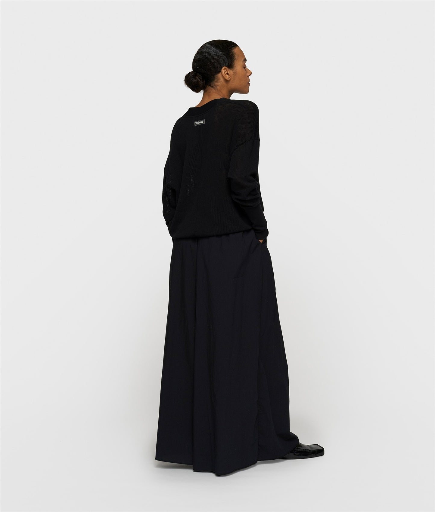V-Neck Cardigan Mesh black | Bildmaterial bereitgestellt von SHOES.PLEASE.