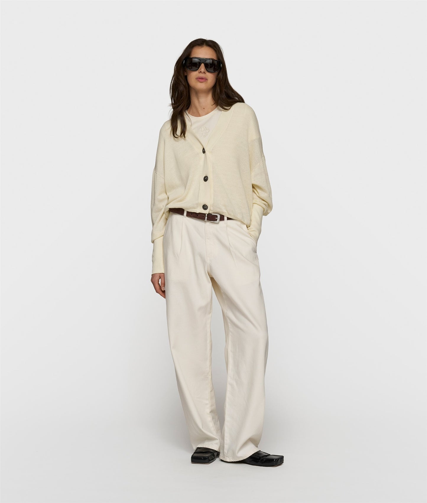 V-Neck Cardigan Mesh soft vanilia | Bildmaterial bereitgestellt von SHOES.PLEASE.
