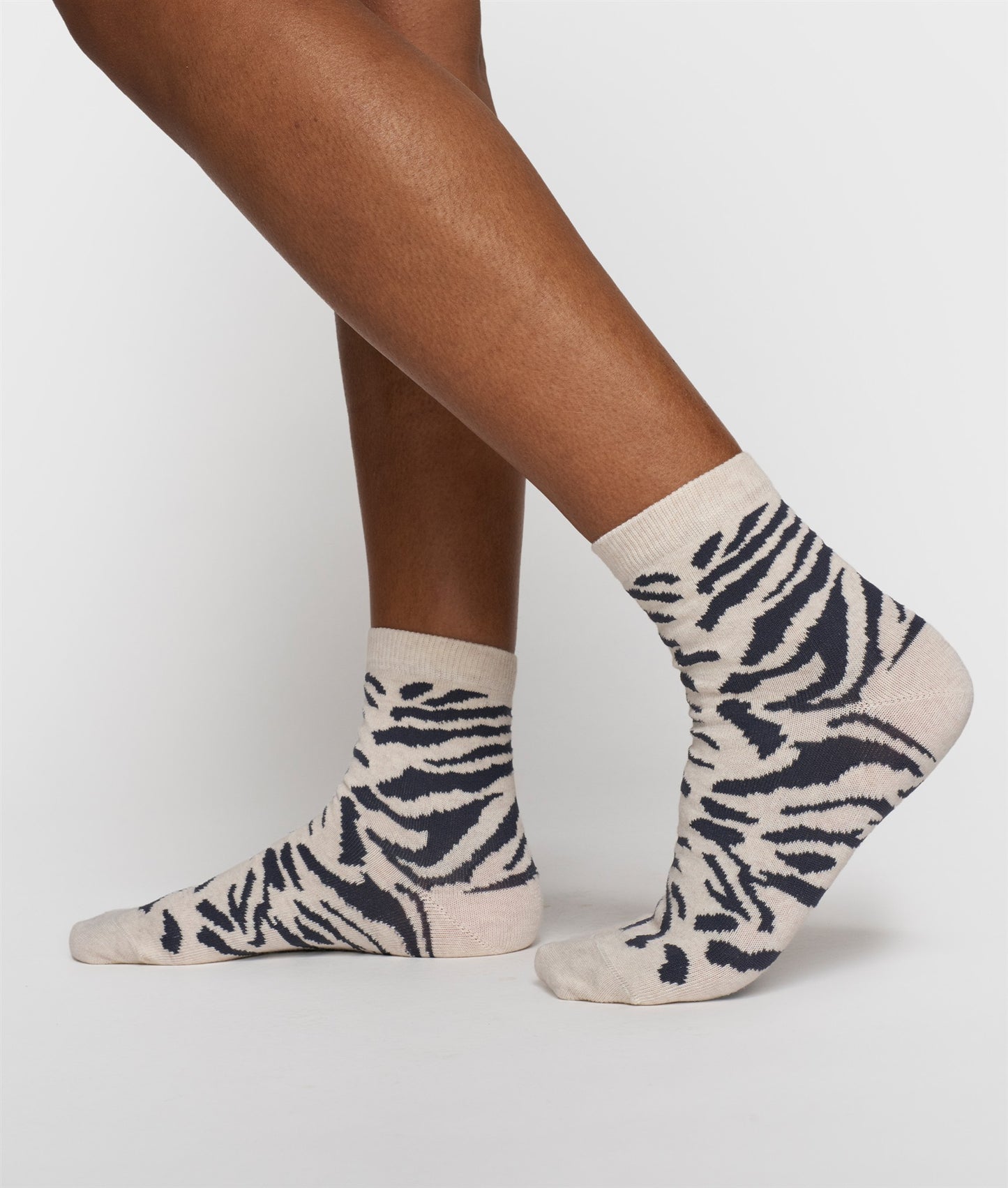 Socks Zebra soft white melee | Bildmaterial bereitgestellt von SHOES.PLEASE.