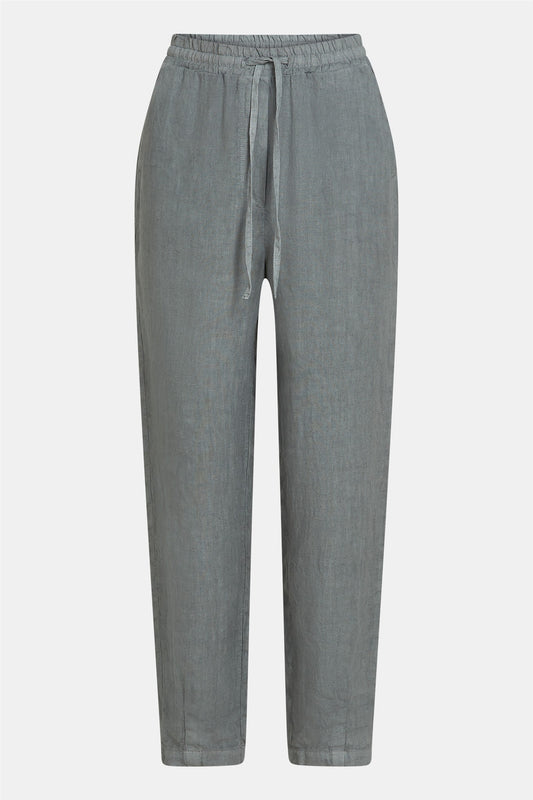 Trousers monument
