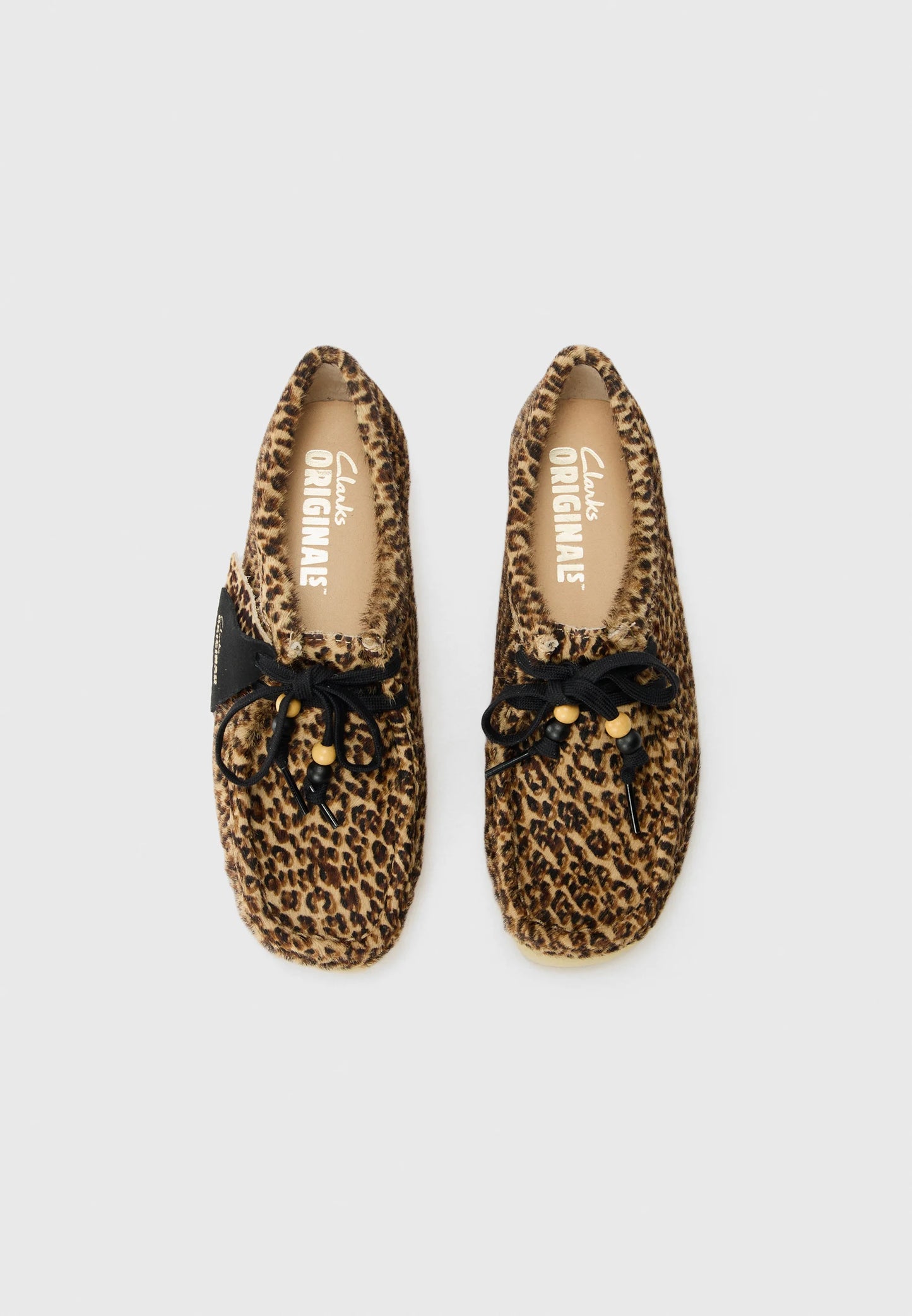 Womens Wallabee. tiger print | Bildmaterial bereitgestellt von SHOES.PLEASE.