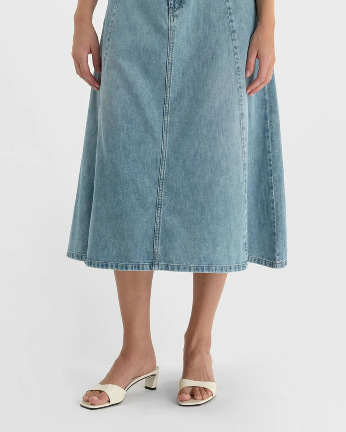 Femme JUPE ANETTE blue | Bildmaterial bereitgestellt von SHOES.PLEASE.