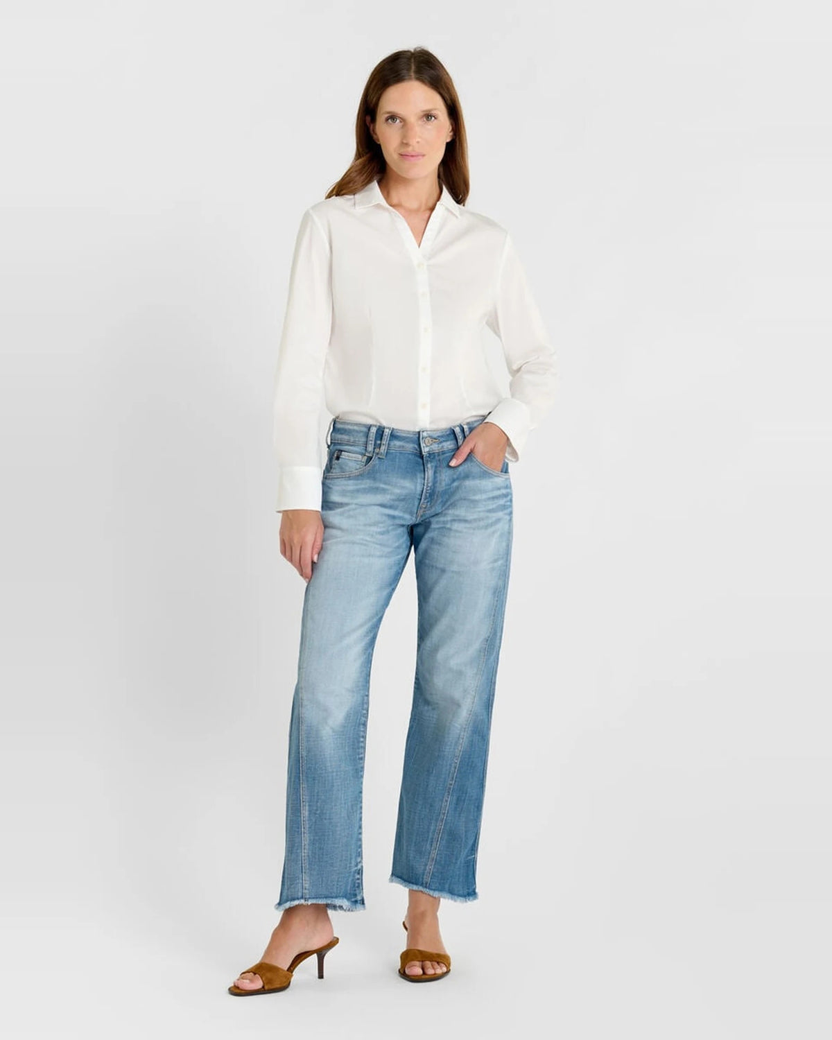 Femme JEAN PIHLA blue | Bildmaterial bereitgestellt von SHOES.PLEASE.