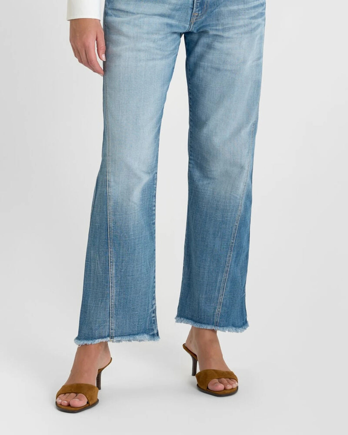 Femme JEAN PIHLA blue | Bildmaterial bereitgestellt von SHOES.PLEASE.