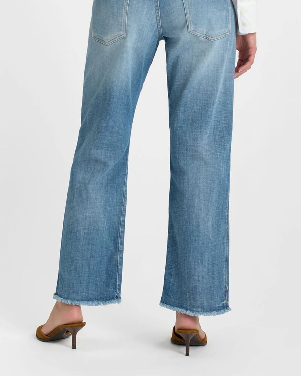 Femme JEAN PIHLA blue | Bildmaterial bereitgestellt von SHOES.PLEASE.