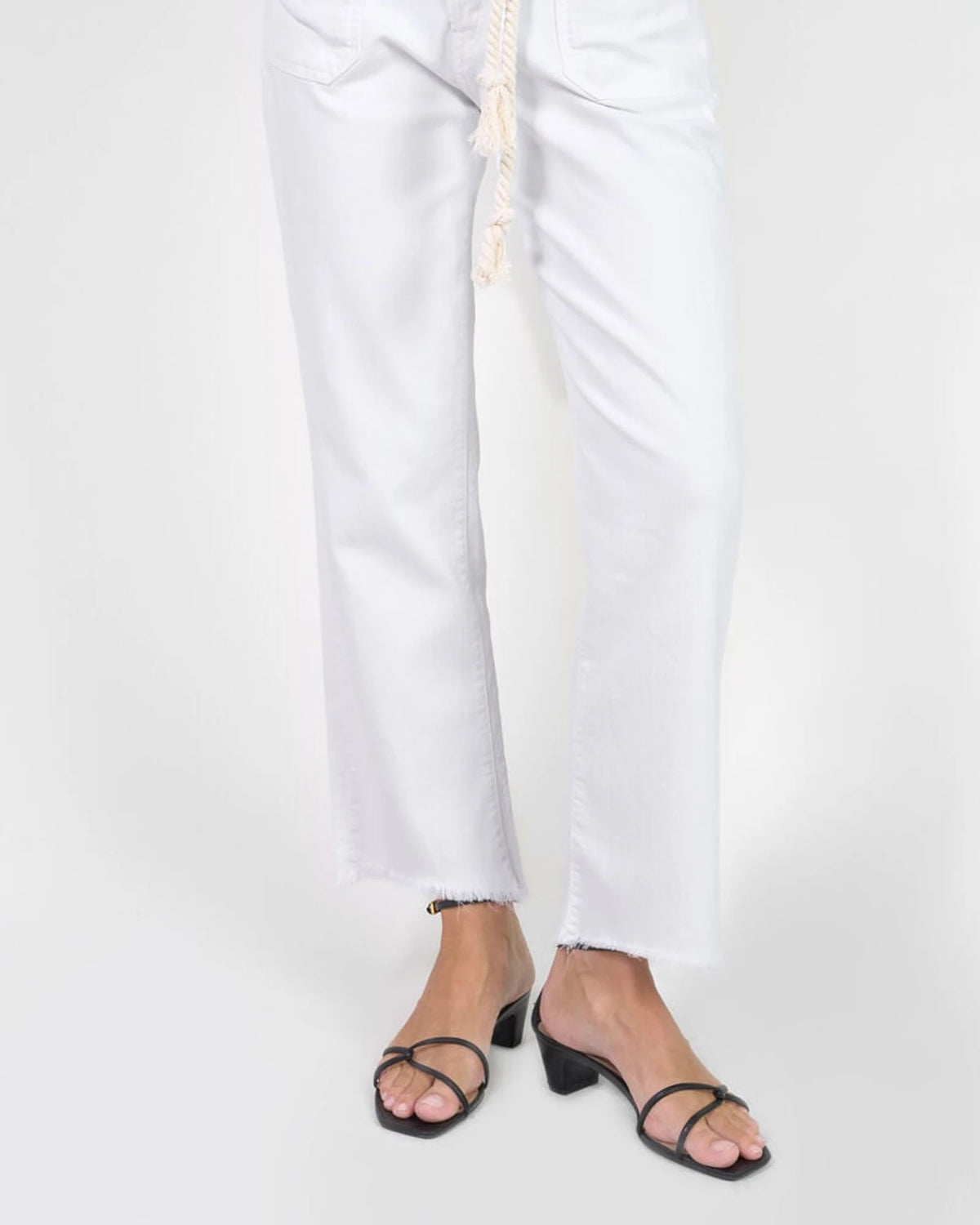 Femme JEAN PRISKA white | Bildmaterial bereitgestellt von SHOES.PLEASE.