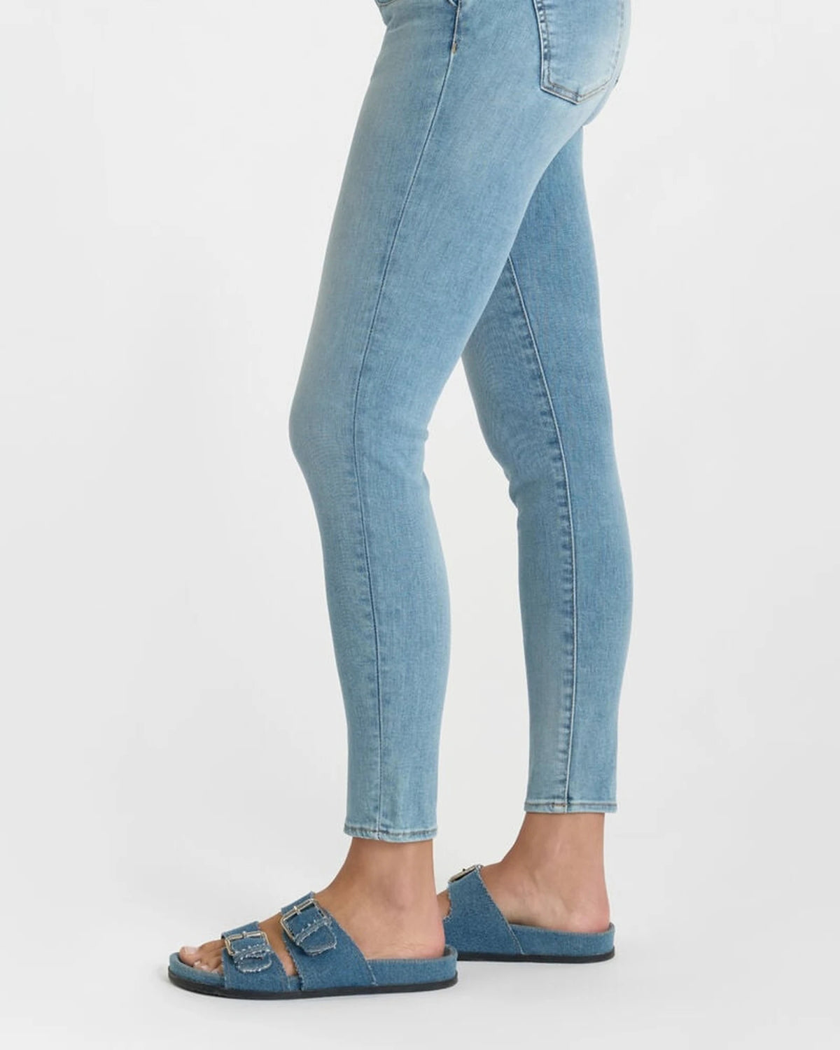 Femme JEAN PULPC KURSI blue | Bildmaterial bereitgestellt von SHOES.PLEASE.